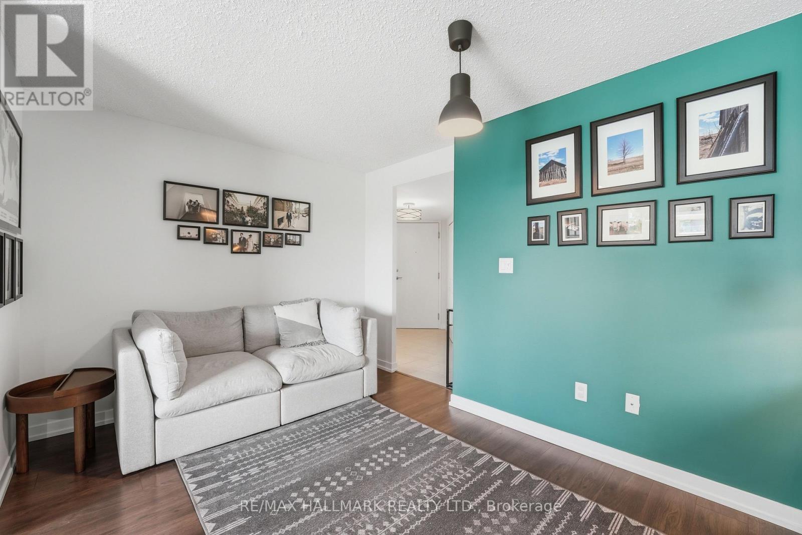 118 - 816 Lansdowne Avenue, Toronto, Ontario  M6H 4K6 - Photo 2 - W13542458