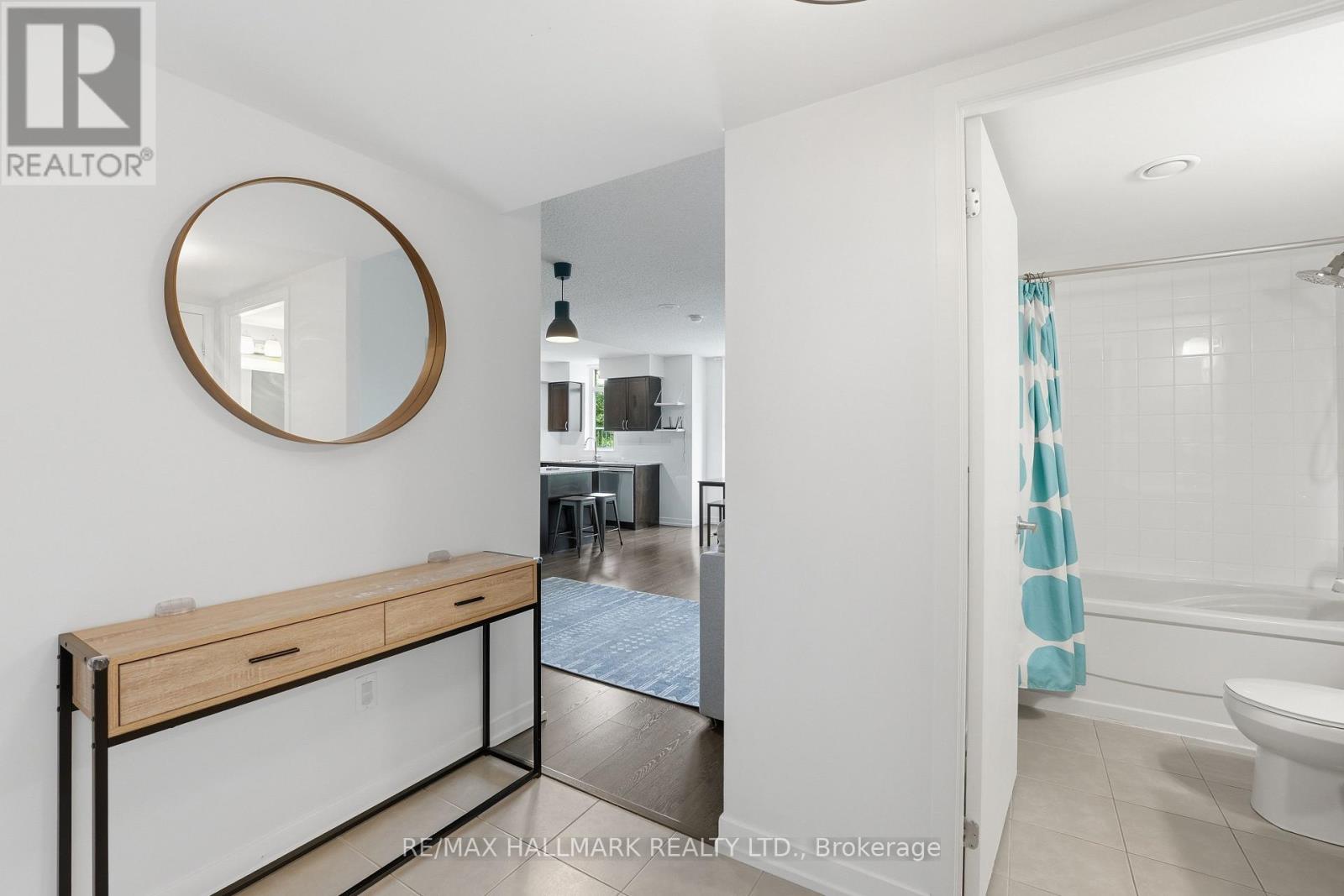118 - 816 Lansdowne Avenue, Toronto, Ontario  M6H 4K6 - Photo 8 - W13542458