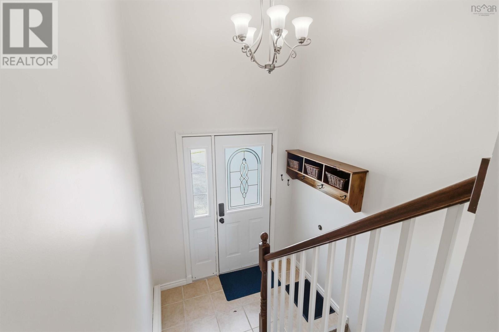 23 Roseway Court, Dartmouth, Nova Scotia B2W 5P5 - Photo 4 - 202617017
