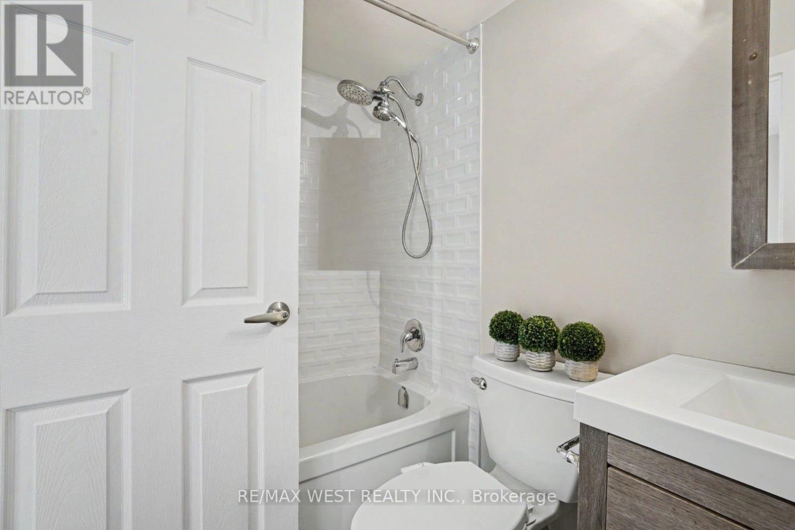 807 - 15 Nicklaus Drive, Hamilton, Ontario  L8K 5J5 - Photo 15 - X13542740