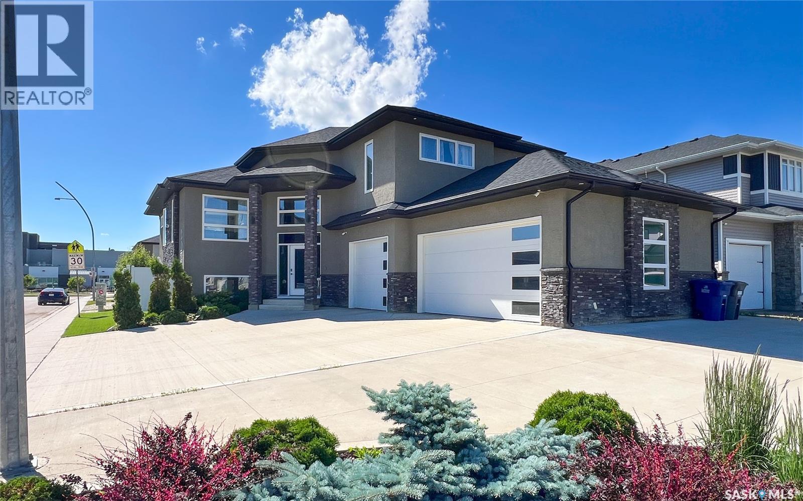 202 Glacial Shores COVE, Saskatoon, Saskatchewan