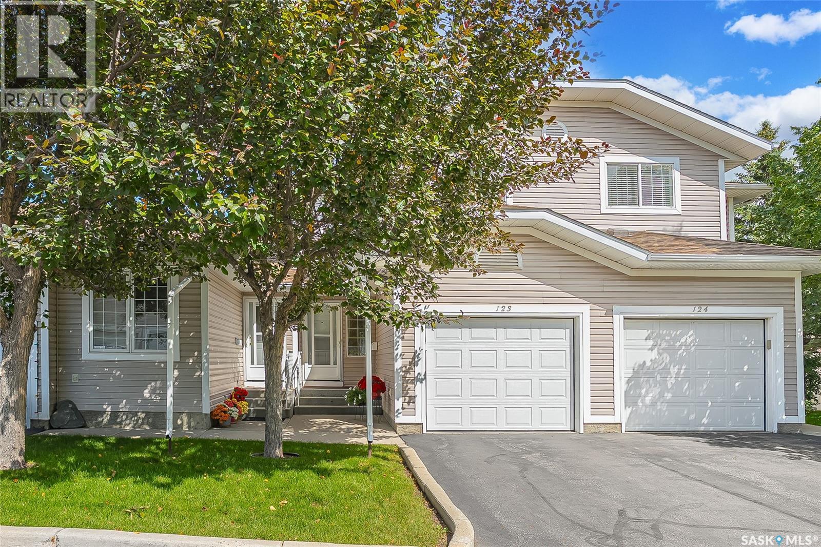 123 212 La Ronge ROAD, Saskatoon