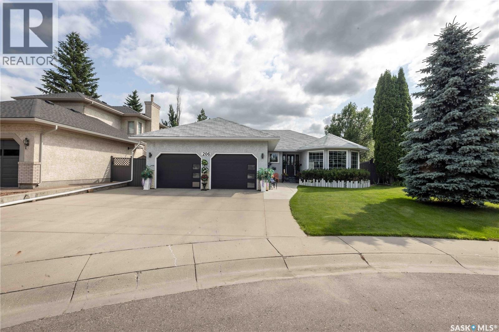 206 Braemar BAY, Saskatoon, Saskatchewan