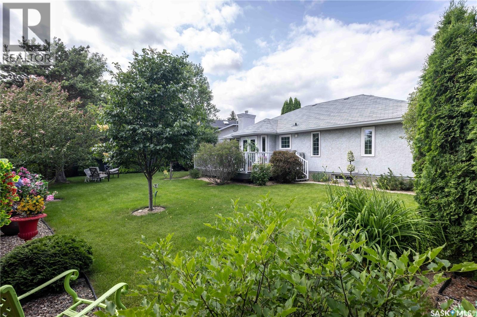 206 Braemar Bay, Saskatoon, Saskatchewan  S7V 1A2 - Photo 2 - SK041960