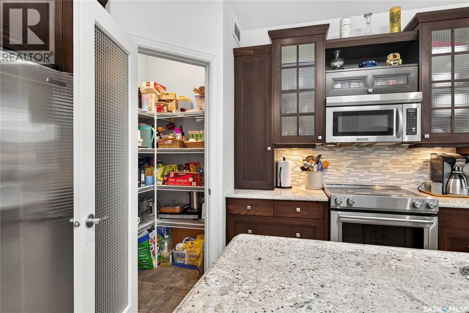 2202 Arens Road E, Regina, Saskatchewan  S4V 1G3 - Photo 8 - SK041924