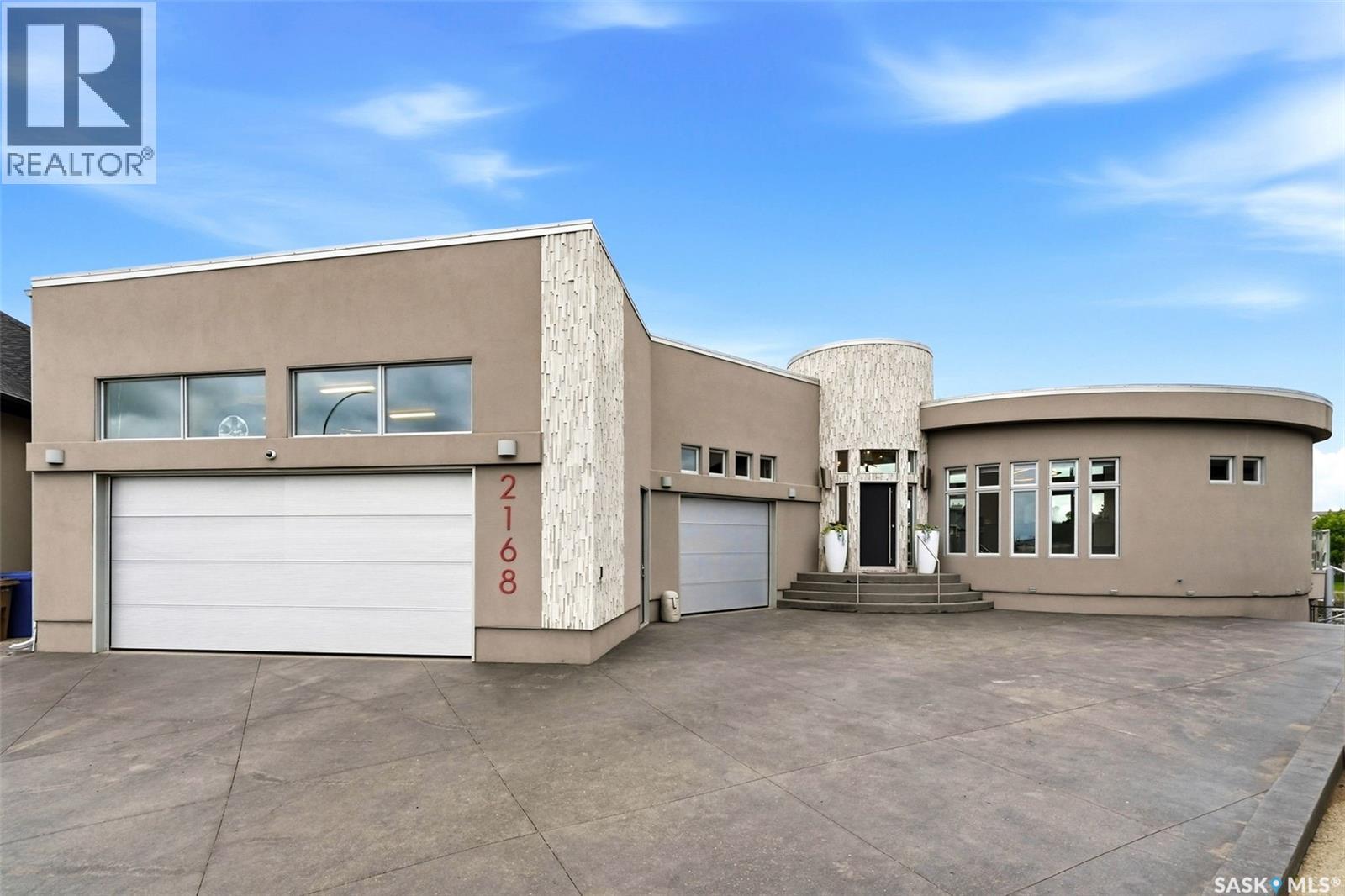 2168 Riverbend Cove, Regina, Saskatchewan  S4V 1R8 - Photo 3 - SK041790