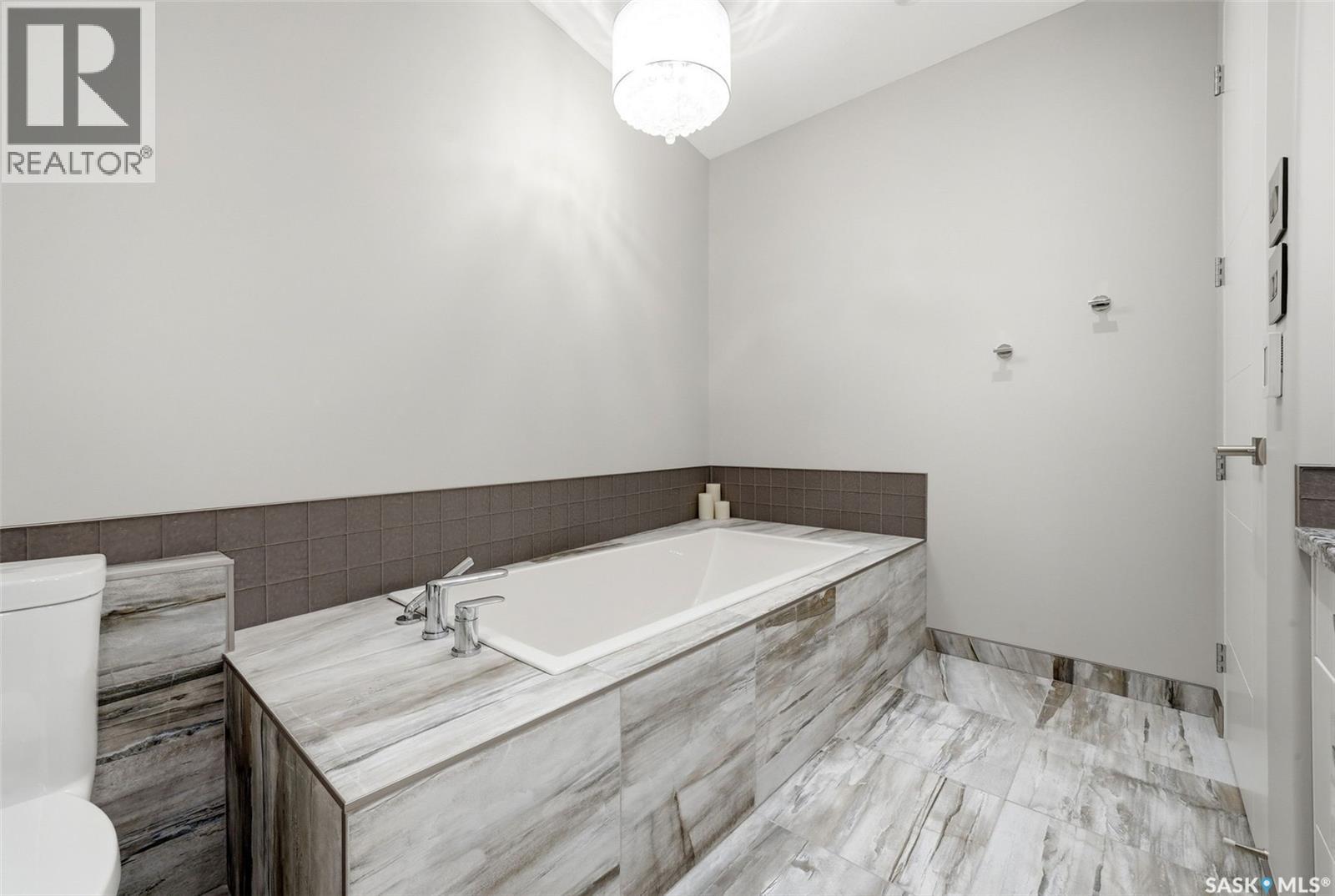 2168 Riverbend Cove, Regina, Saskatchewan  S4V 1R8 - Photo 58 - SK041790