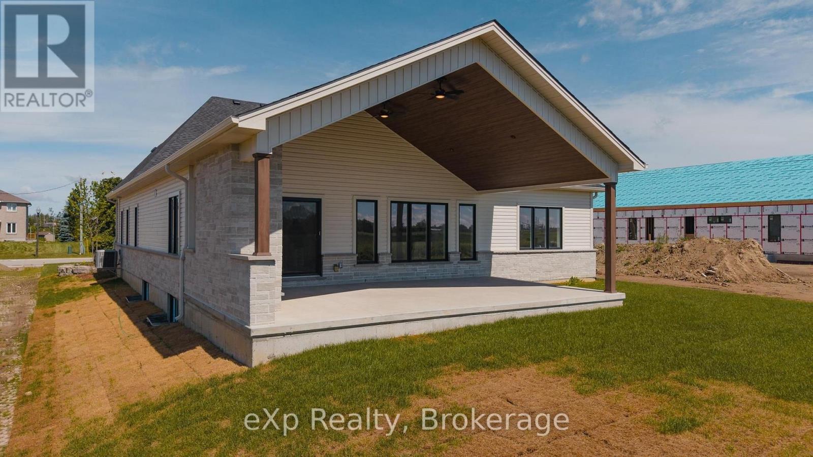 1036 Walton Avenue N, North Perth, Ontario  N4W 3S2 - Photo 40 - X13536250