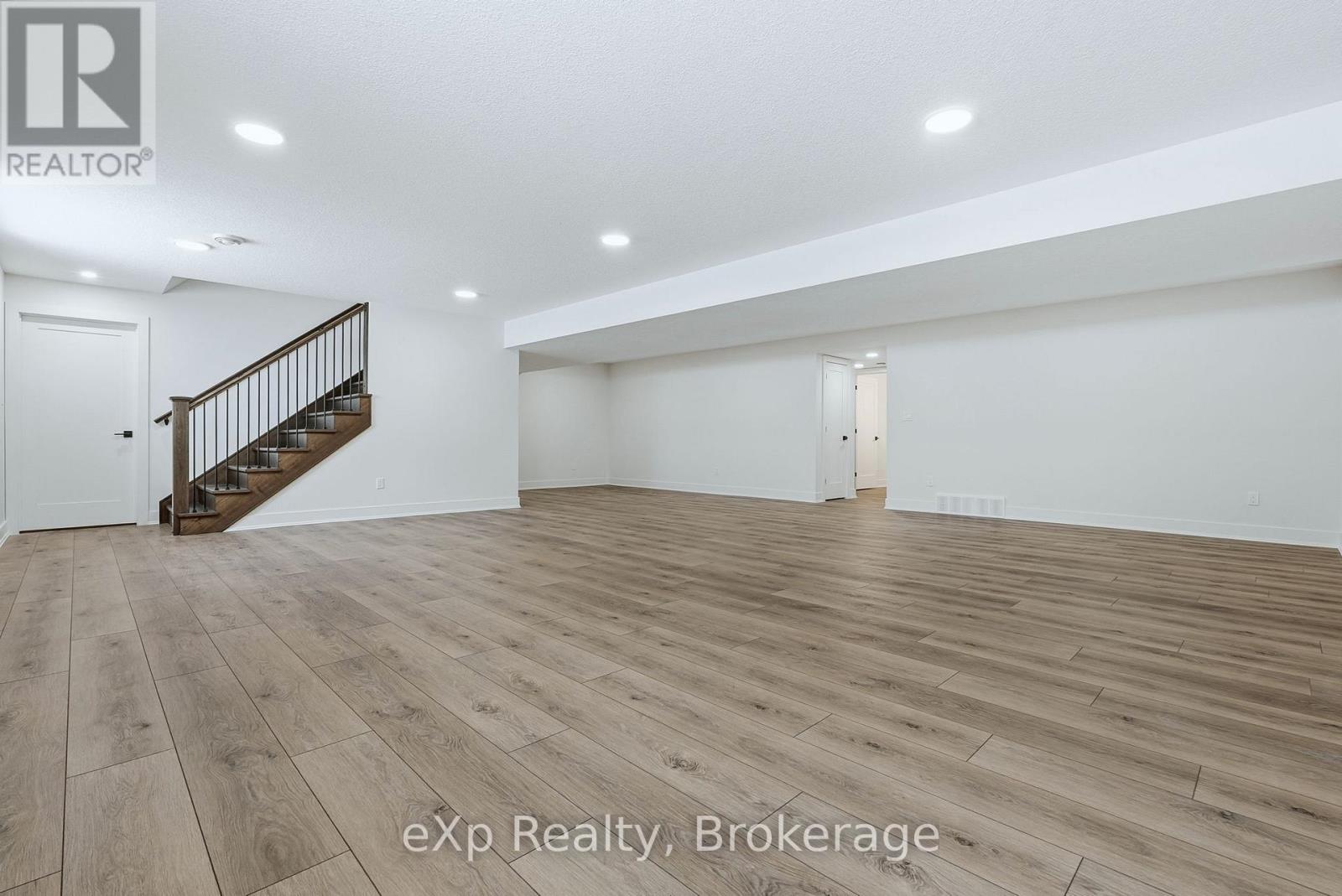 1036 Walton Avenue N, North Perth, Ontario  N4W 3S2 - Photo 30 - X13536250