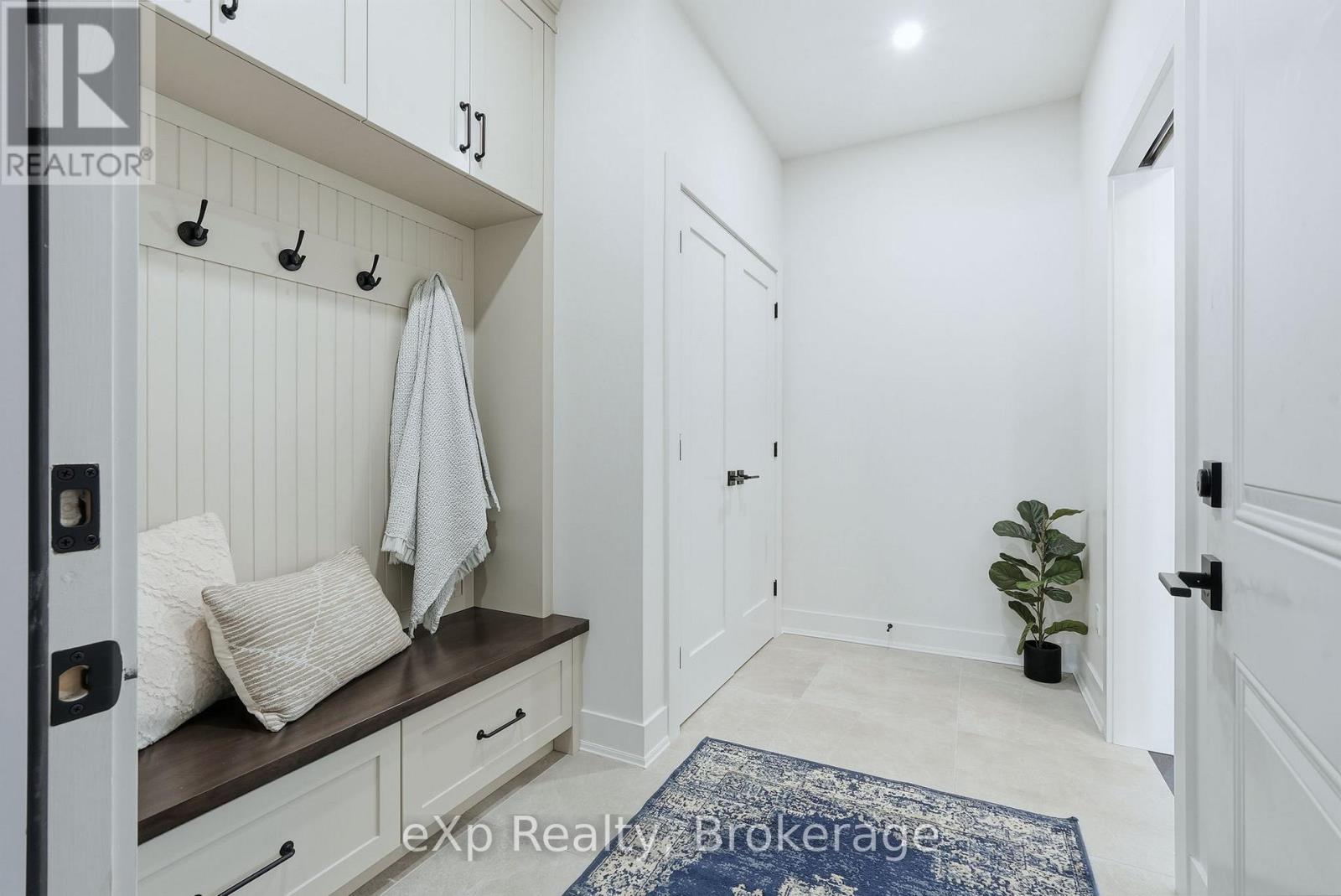 1036 Walton Avenue N, North Perth, Ontario  N4W 3S2 - Photo 8 - X13536250