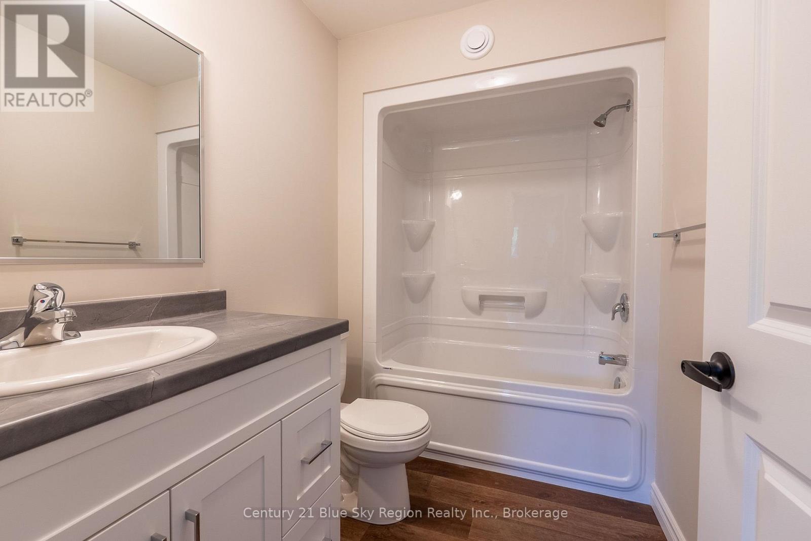 1556 Fraser Street, North Bay, Ontario  P1B 3Z2 - Photo 10 - X13542930