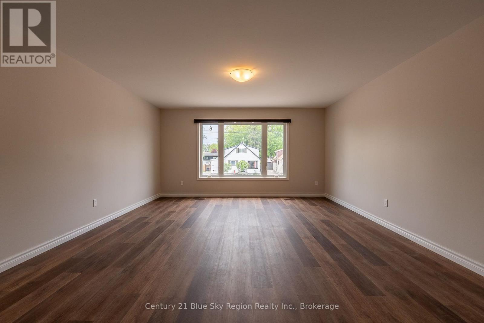 1556 Fraser Street, North Bay, Ontario  P1B 3Z2 - Photo 6 - X13542930