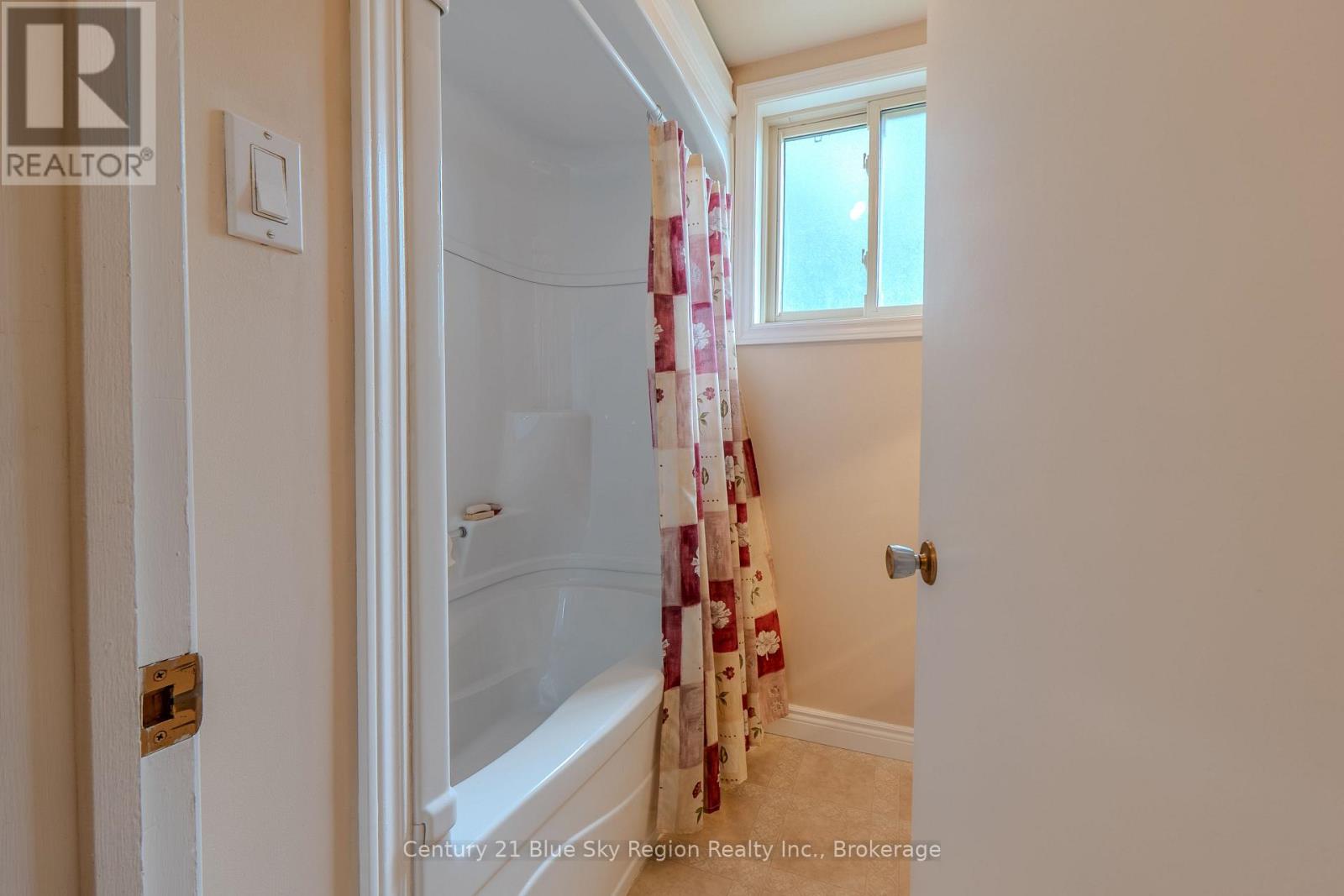 355 Hutcheson Avenue, North Bay, Ontario  P1B 6Z1 - Photo 37 - X13543004