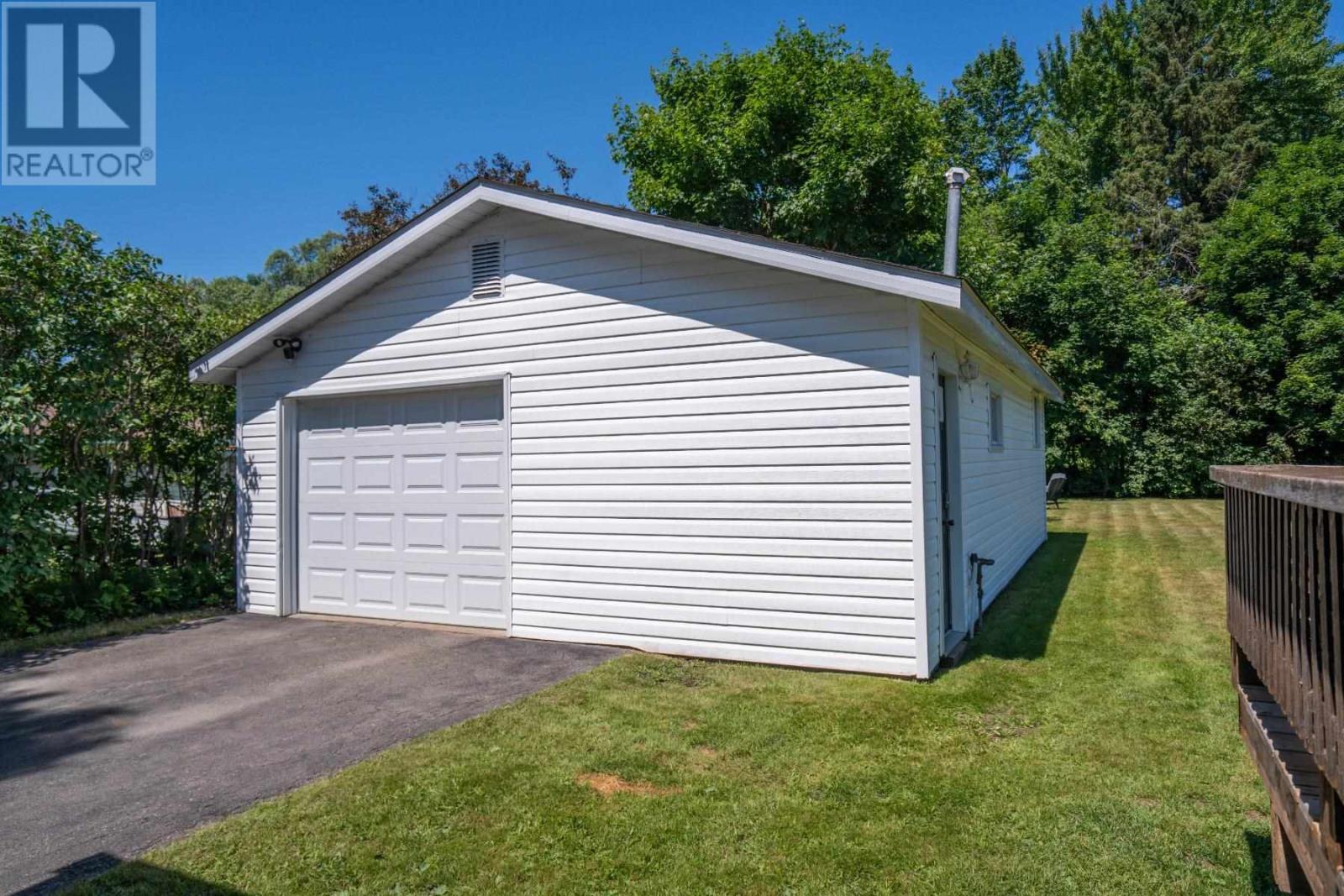 242 River Rd, Sault Ste. Marie, Ontario  P6A 6C7 - Photo 3 - SM261774