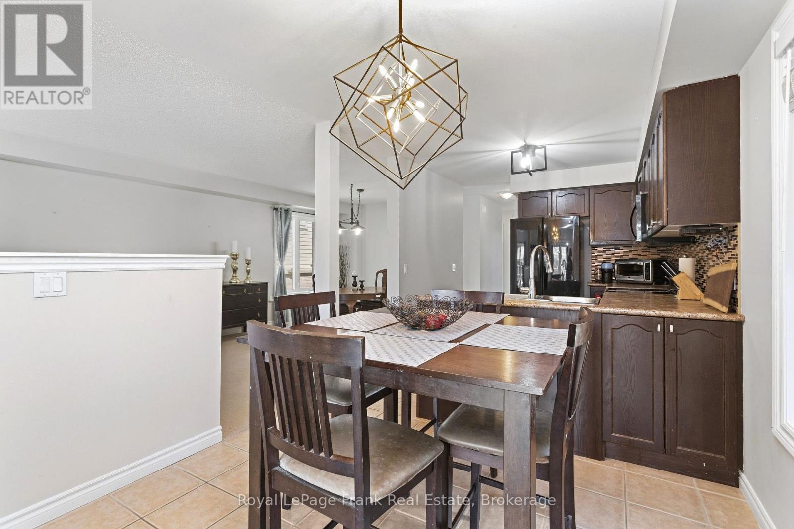 1340 Wadebridge Crescent, Oshawa, Ontario  L1K 3B2 - Photo 13 - E13542846