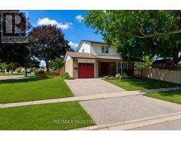 822 MODLIN ROAD, Pickering, Ontario