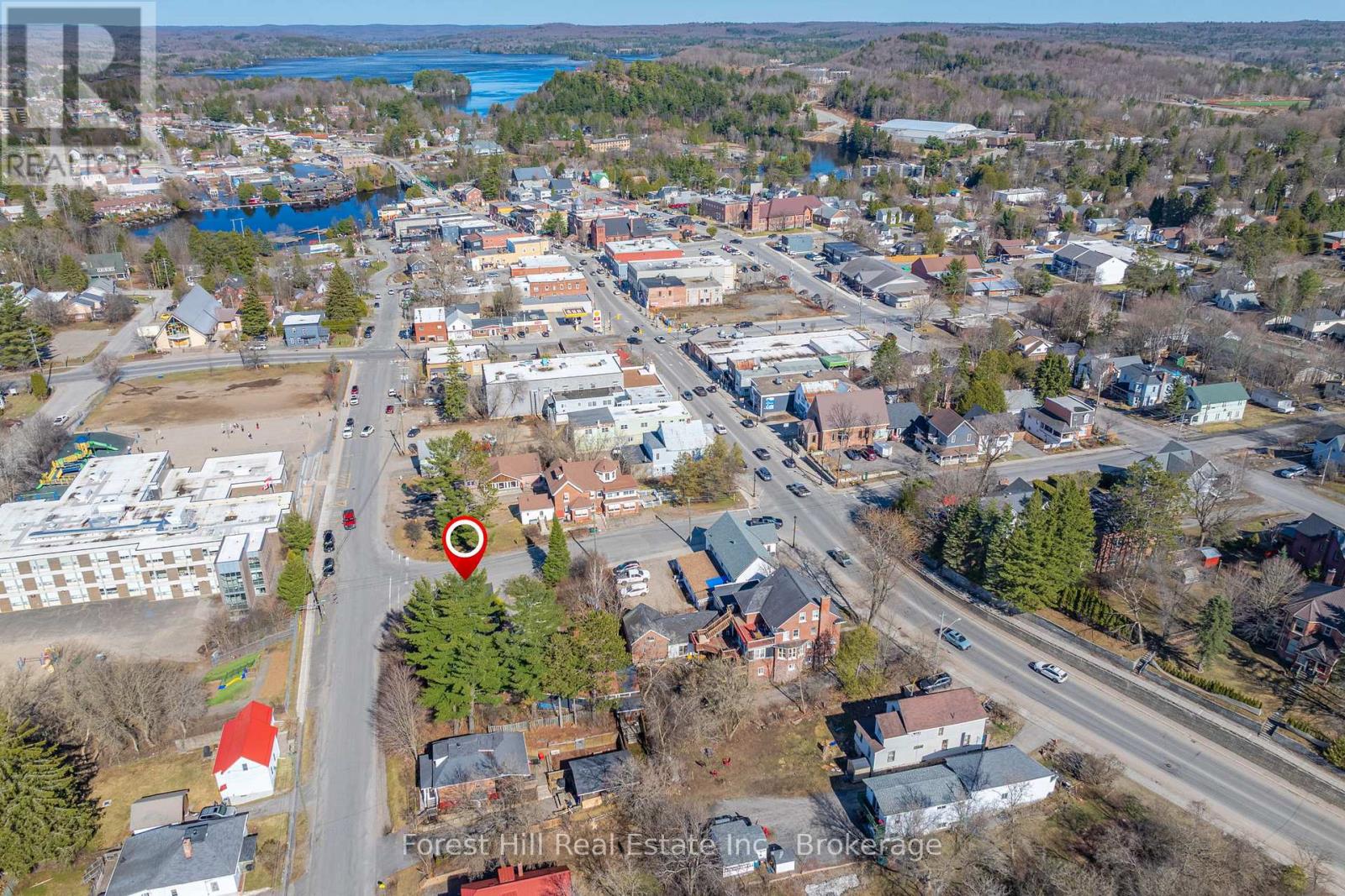 5 Lorne Street N, Huntsville, Ontario  P1H 2G1 - Photo 39 - X13543026