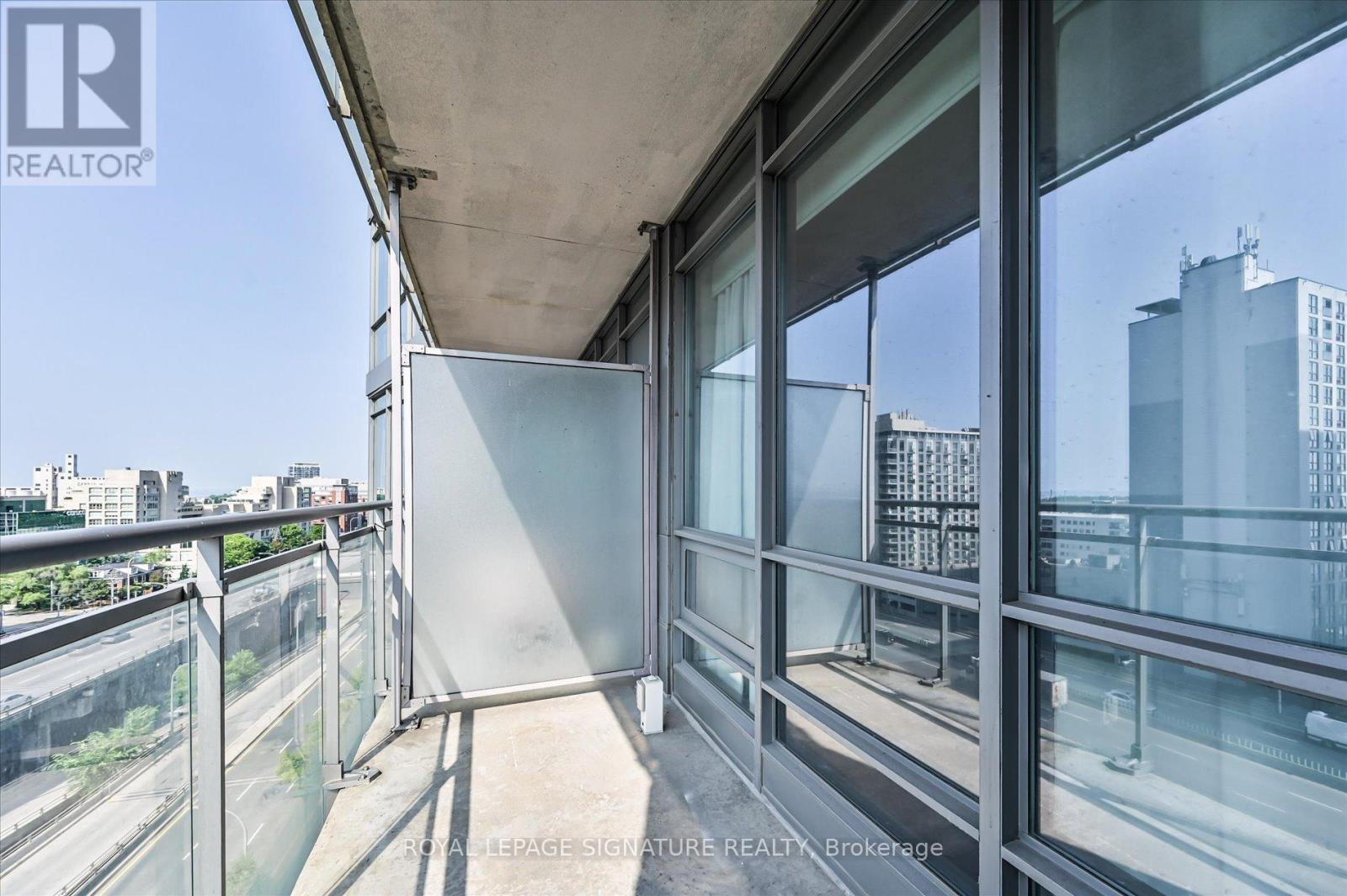 1102 - 5 Mariner Terrace, Toronto, Ontario  M5V 3V6 - Photo 21 - C13542896