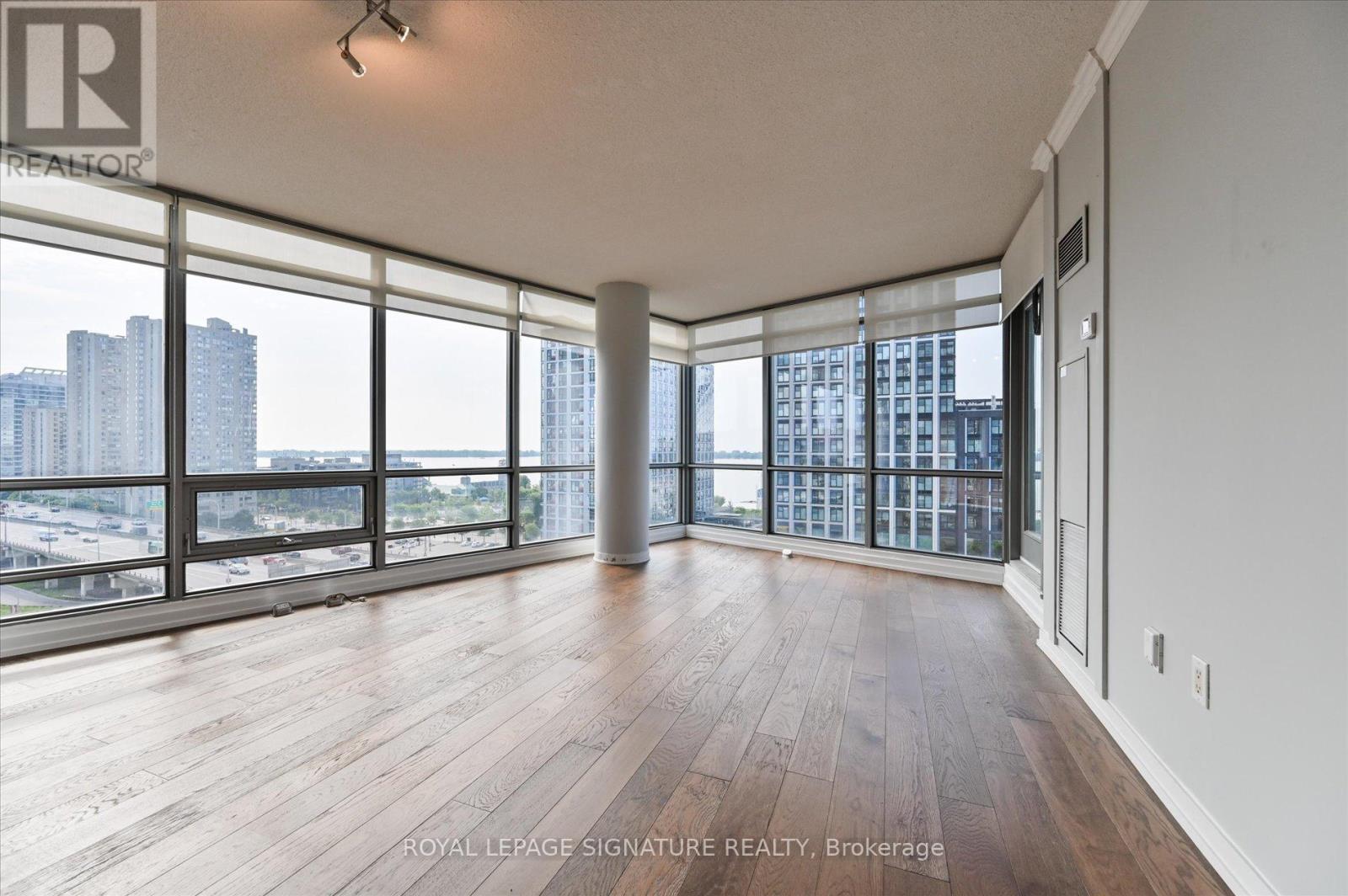 1102 - 5 Mariner Terrace, Toronto, Ontario  M5V 3V6 - Photo 7 - C13542896