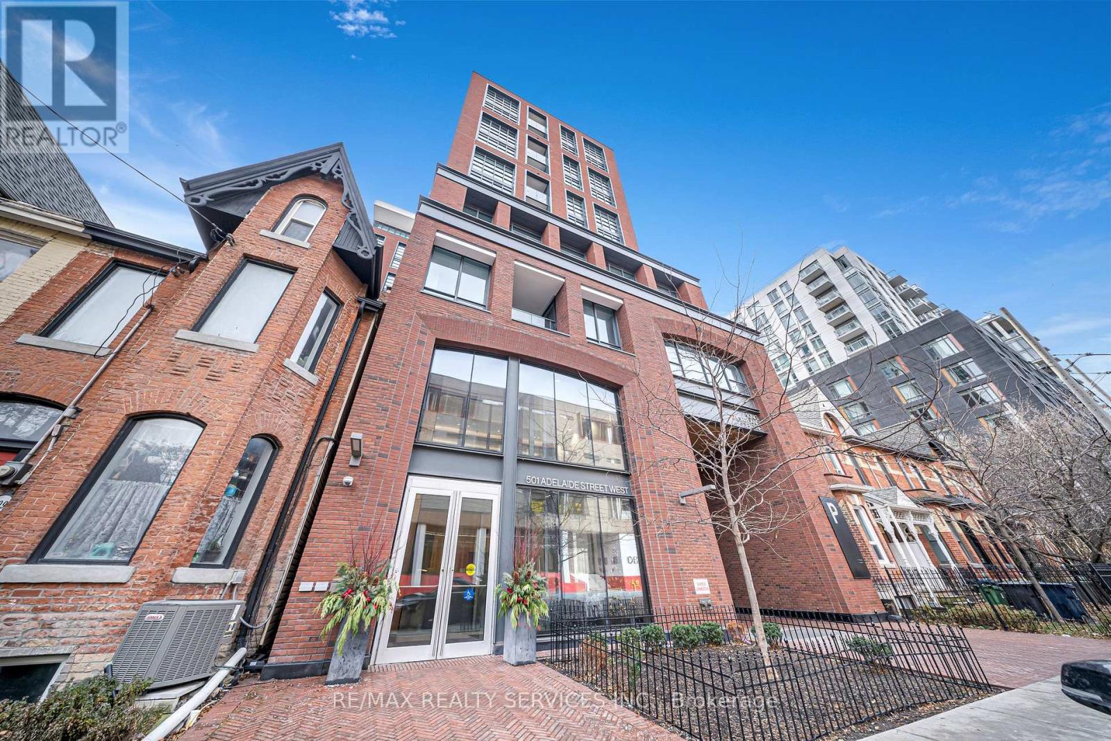 1404 - 501 Adelaide Street W, Toronto, Ontario  M5V 0R3 - Photo 1 - C13542926