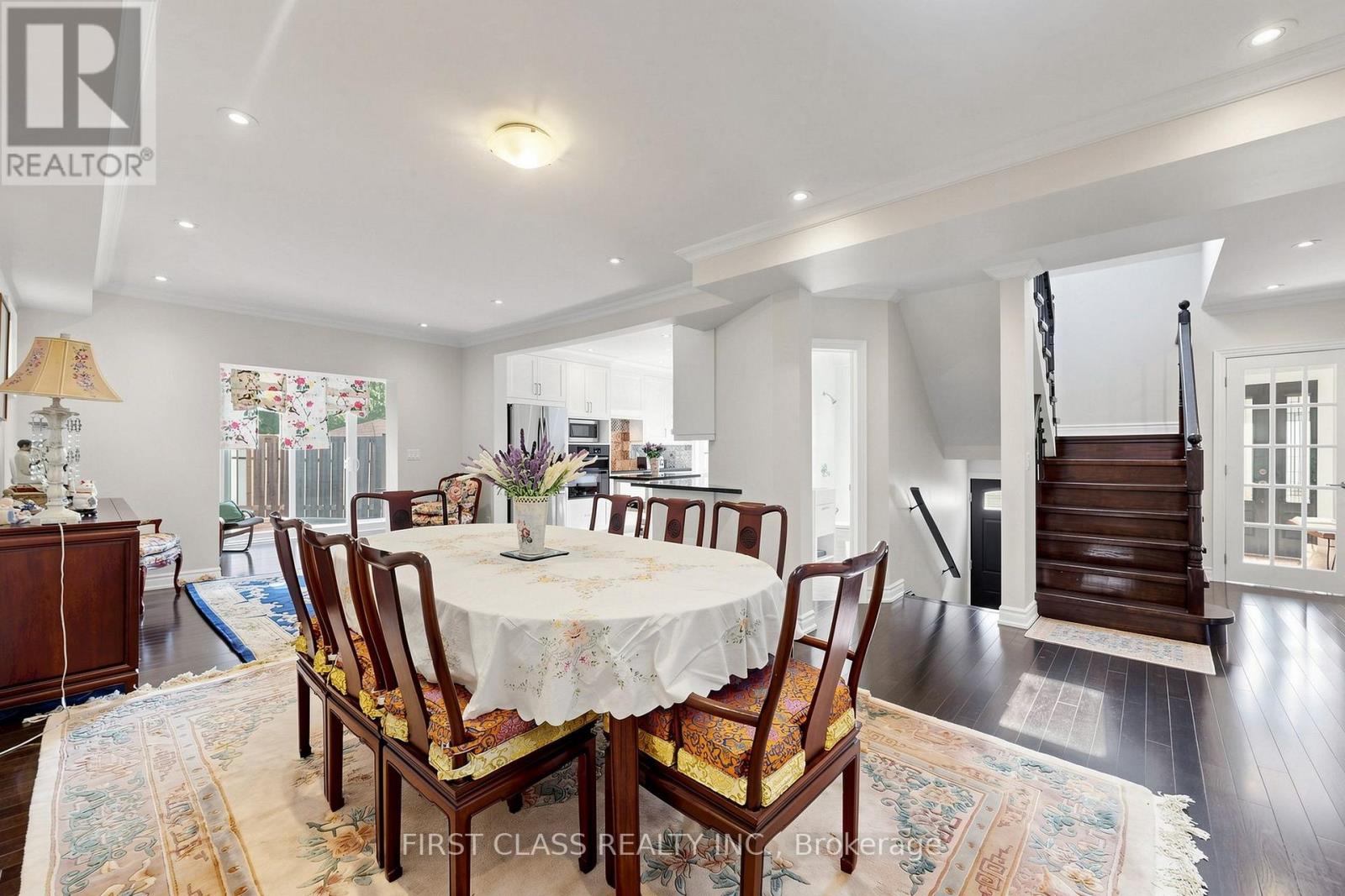 18 Yonge Boulevard, Toronto, Ontario  M5M 3G5 - Photo 10 - C13543014