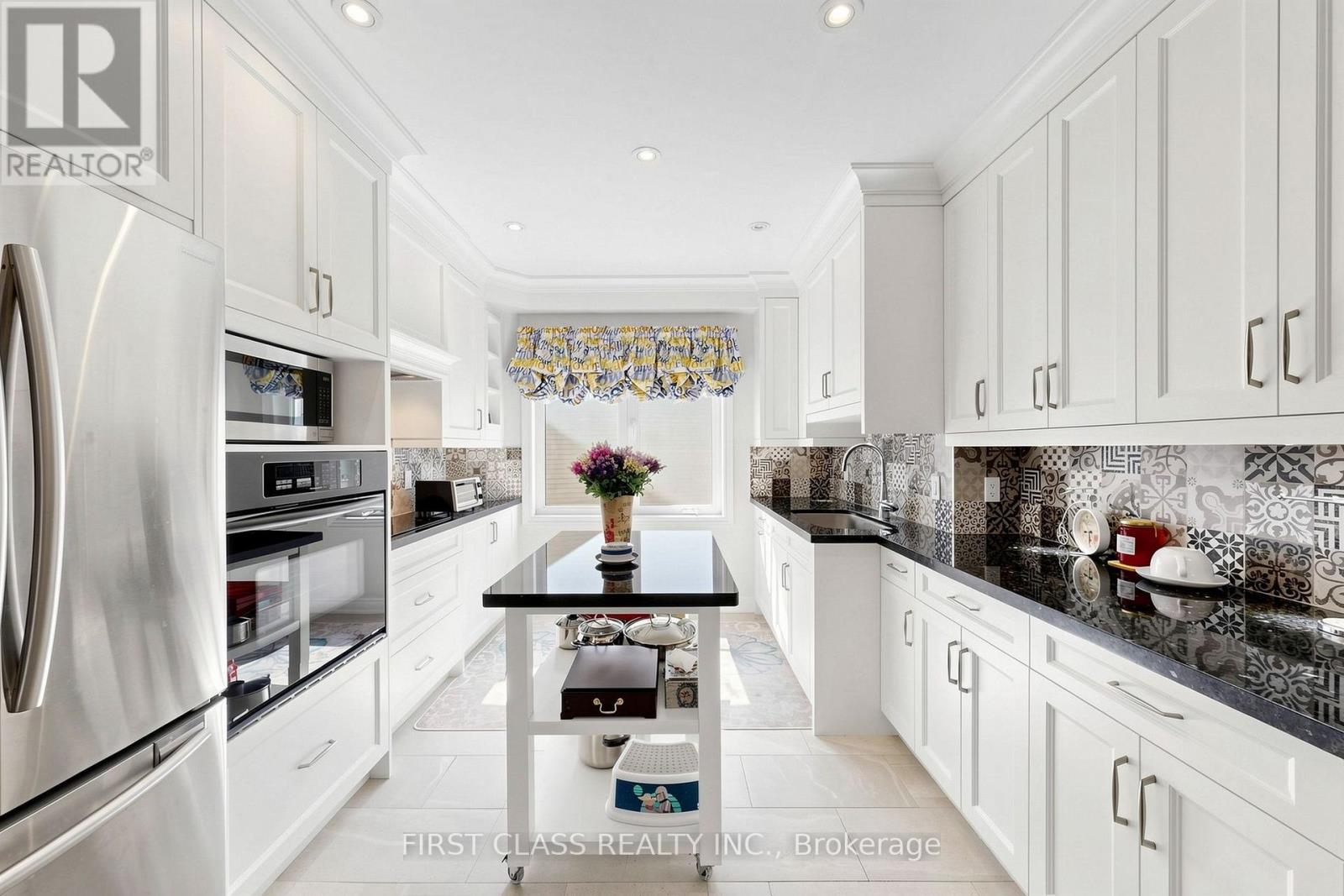 18 Yonge Boulevard, Toronto, Ontario  M5M 3G5 - Photo 13 - C13543014