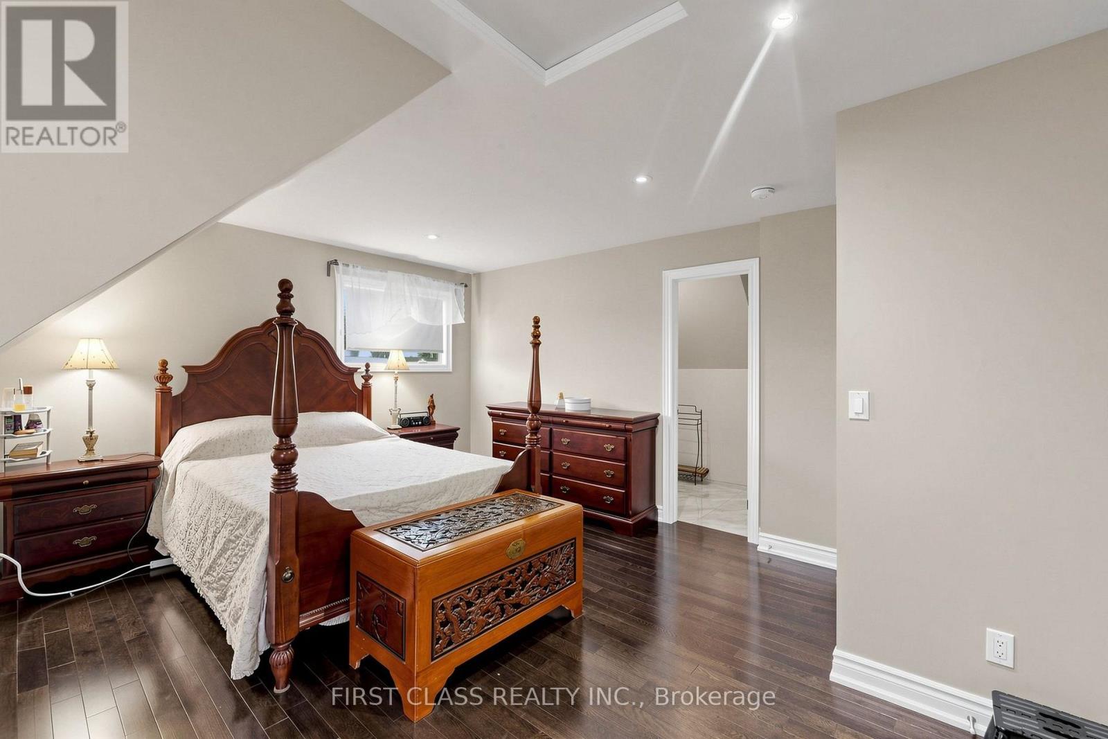 18 Yonge Boulevard, Toronto, Ontario  M5M 3G5 - Photo 24 - C13543014