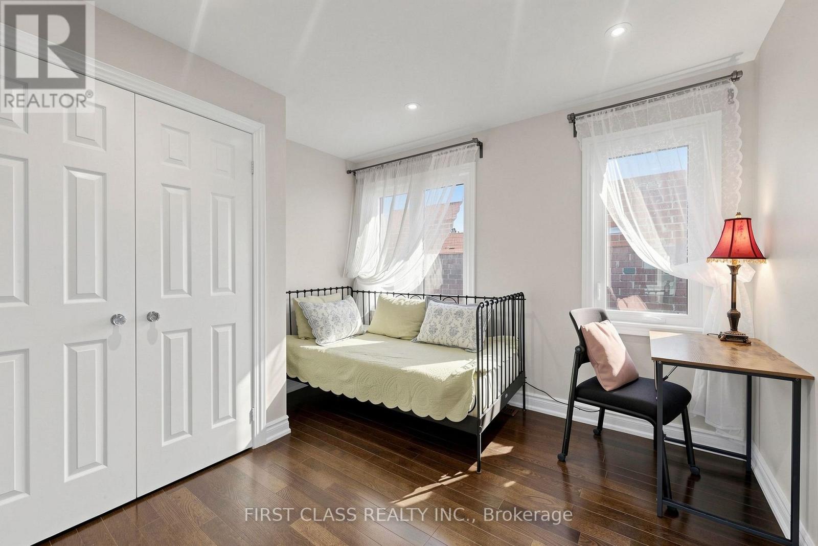 18 Yonge Boulevard, Toronto, Ontario  M5M 3G5 - Photo 25 - C13543014