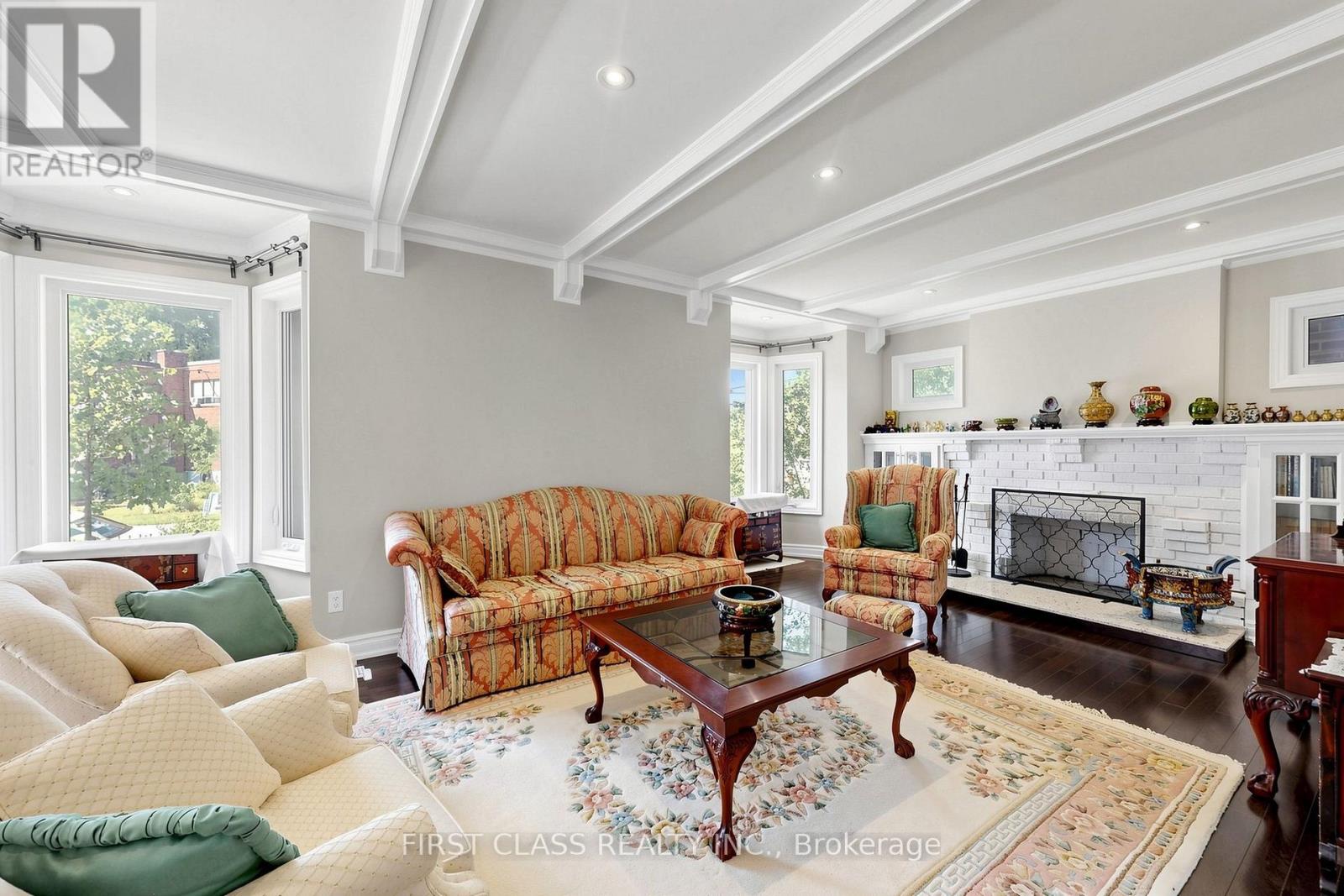 18 Yonge Boulevard, Toronto, Ontario  M5M 3G5 - Photo 3 - C13543014
