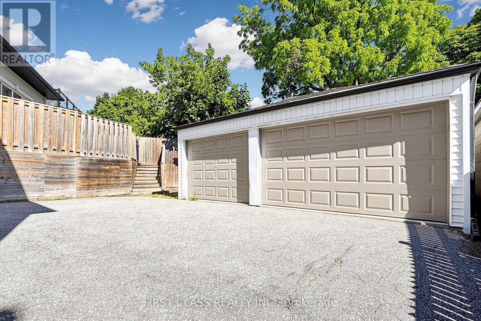 18 Yonge Boulevard, Toronto, Ontario  M5M 3G5 - Photo 33 - C13543014