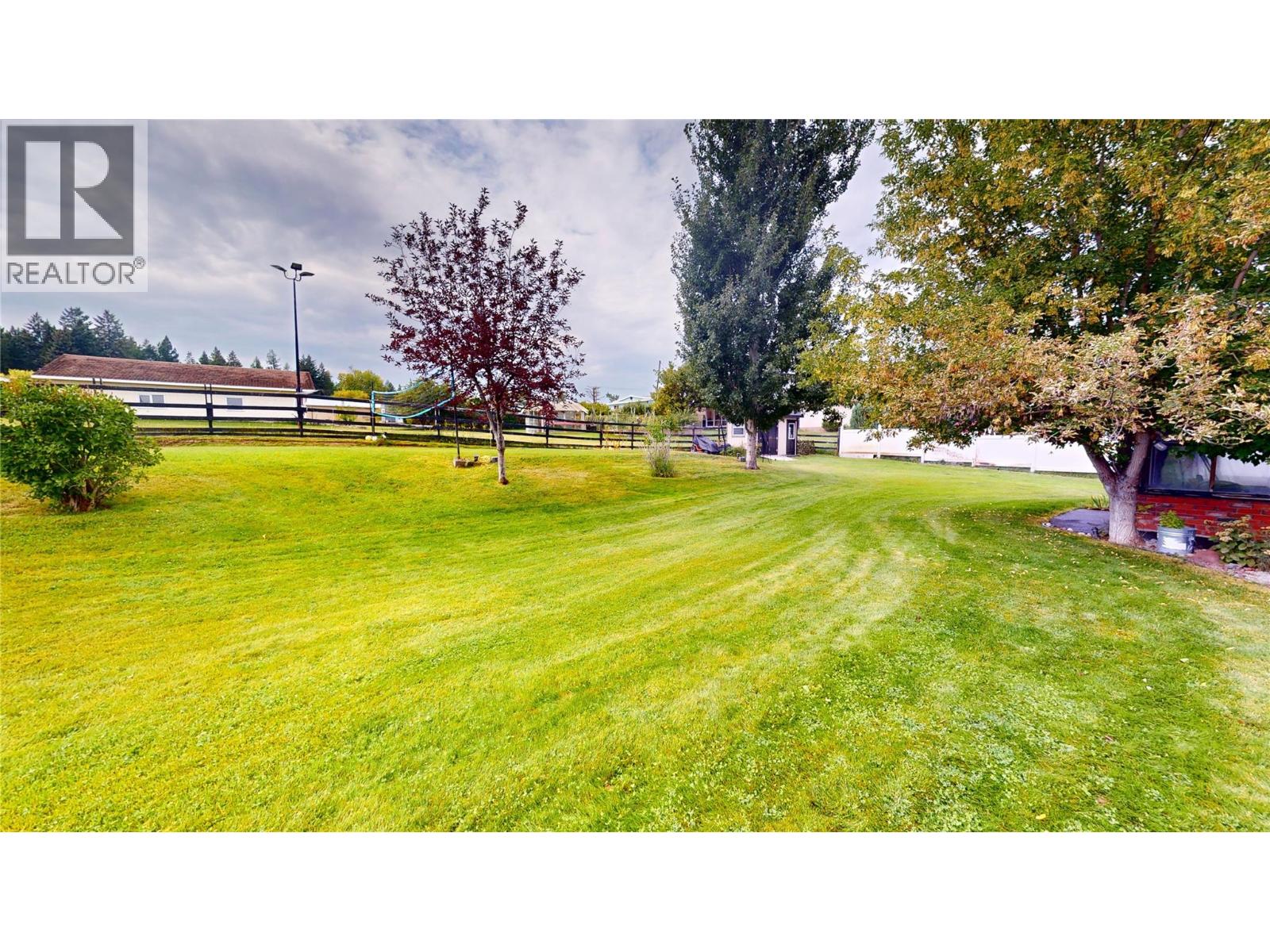 2211 9th Street S, Cranbrook, British Columbia  V1C 6Y7 - Photo 41 - 10394095