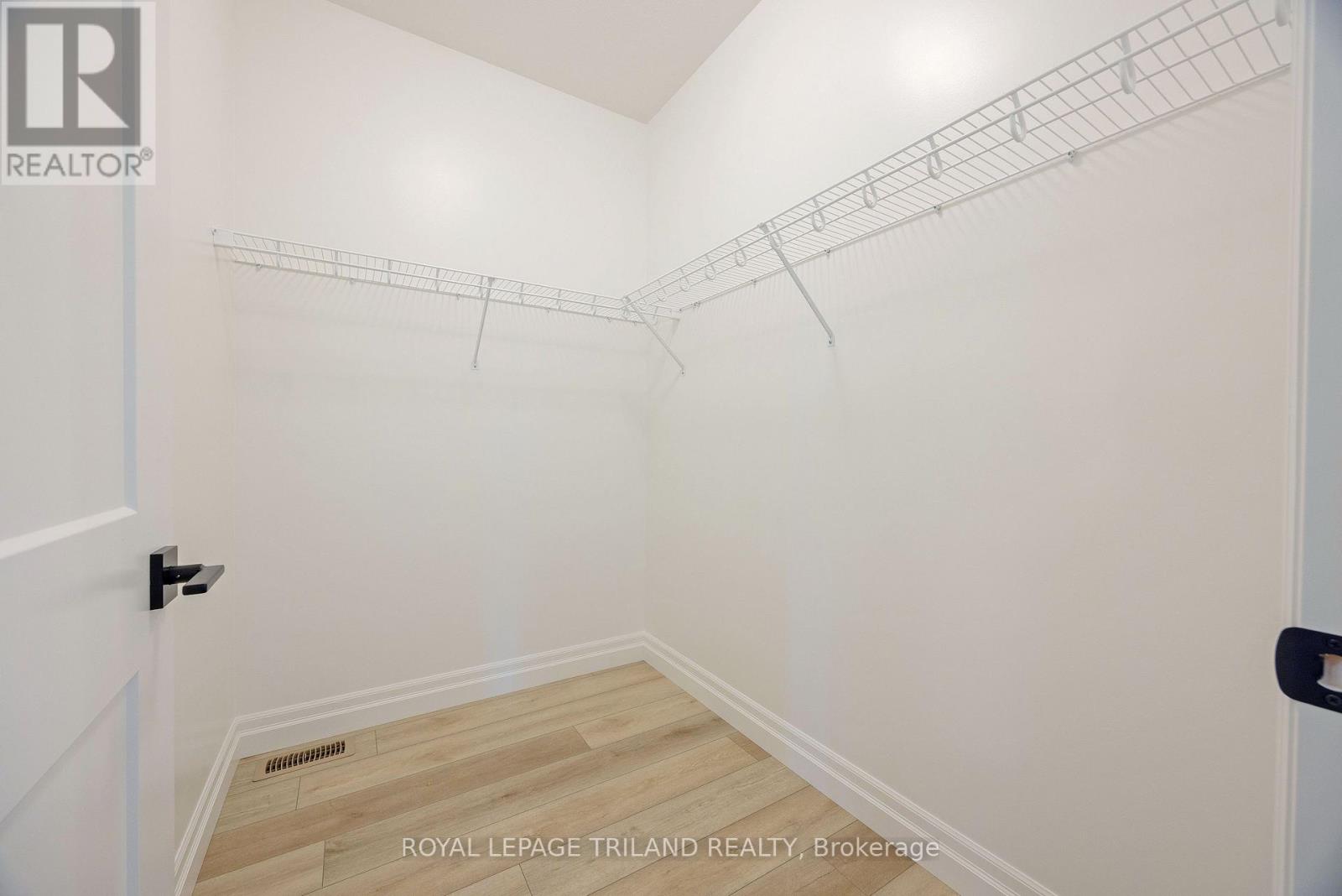 193 Catherine Street, North Middlesex, Ontario  N0M 2K0 - Photo 23 - X13543232