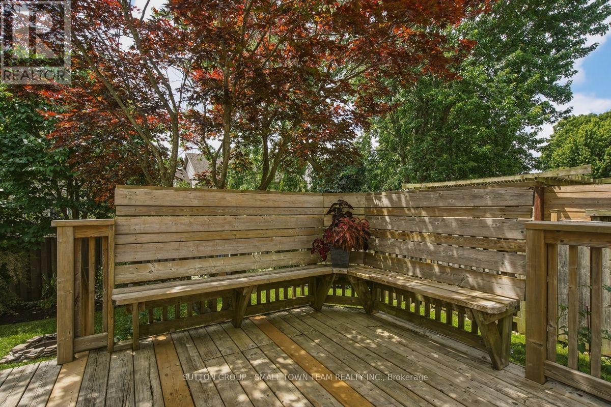 1129 South Wenige Drive, London North, Ontario  N5X 4G5 - Photo 38 - X13543270