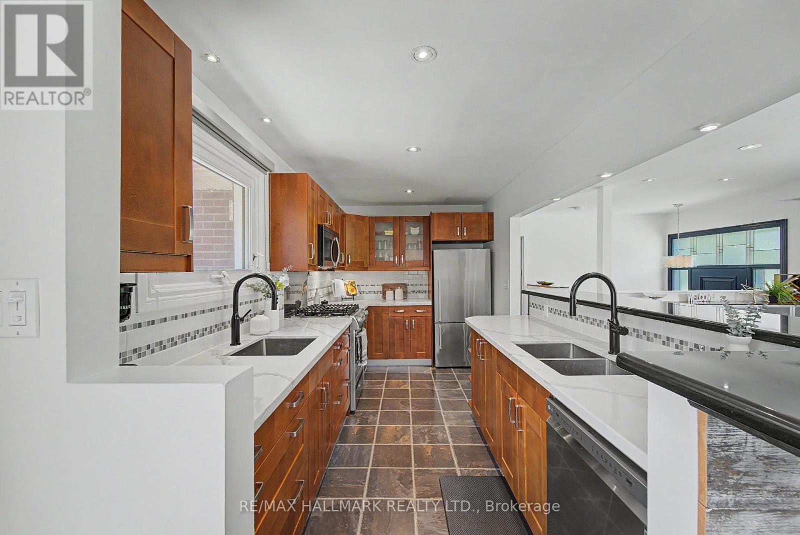 78 Charlottetown Boulevard, Toronto, Ontario  M1C 2C6 - Photo 7 - E13542968