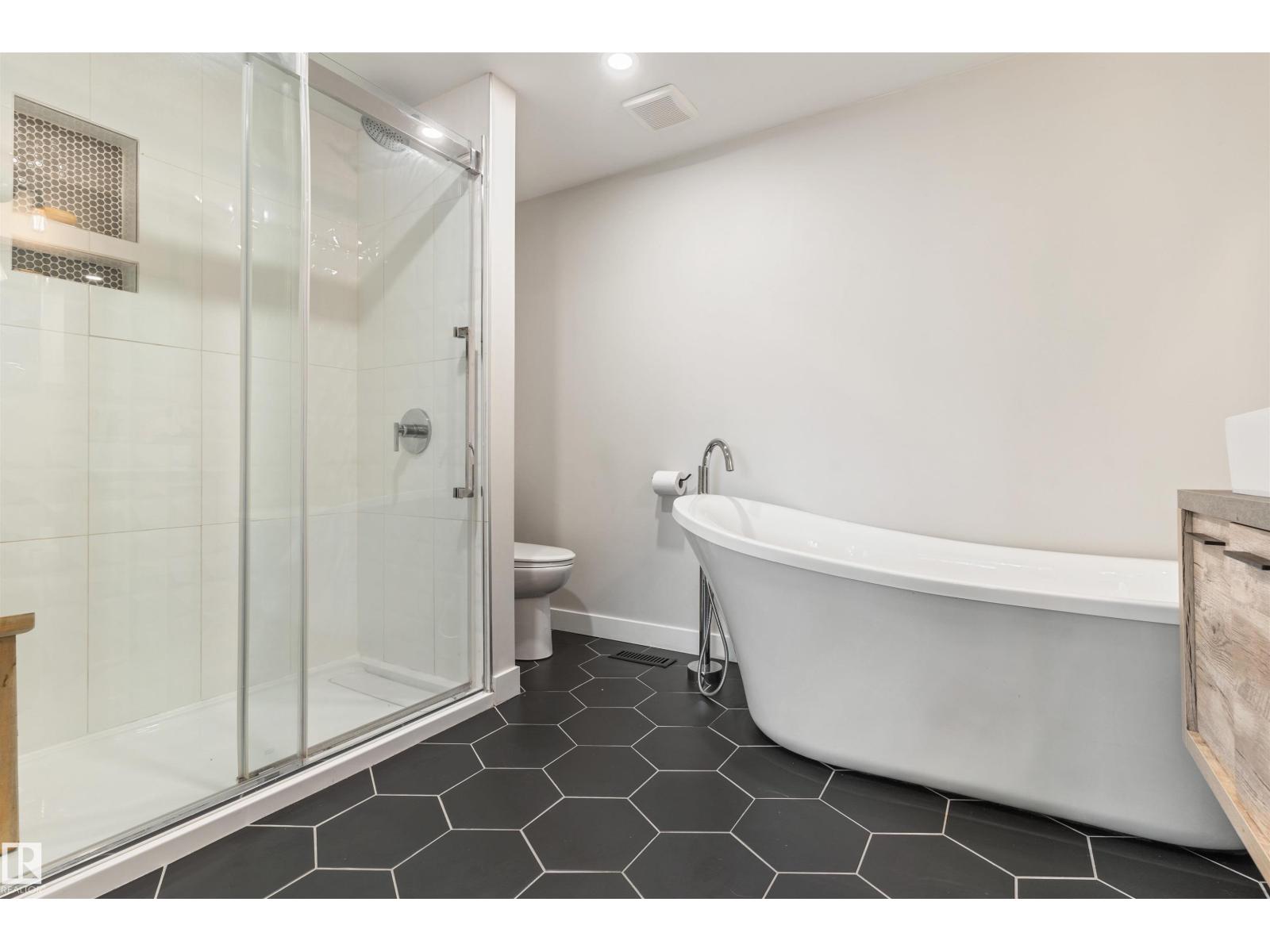 11422 32 Av NW, Edmonton, Alberta  T6J 3H5 - Photo 35 - E4497821
