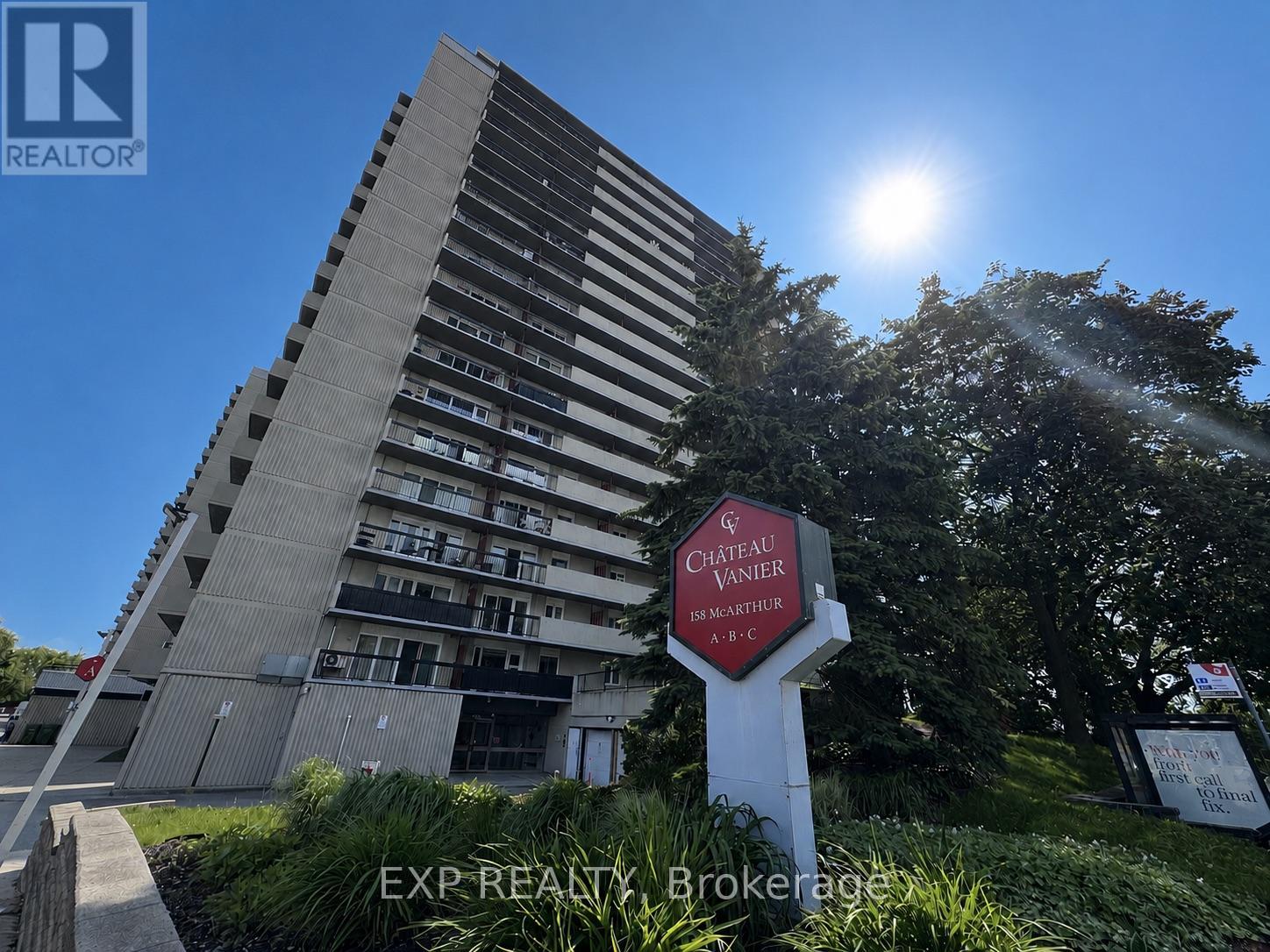 909 - 158A MCARTHUR AVENUE, Ottawa