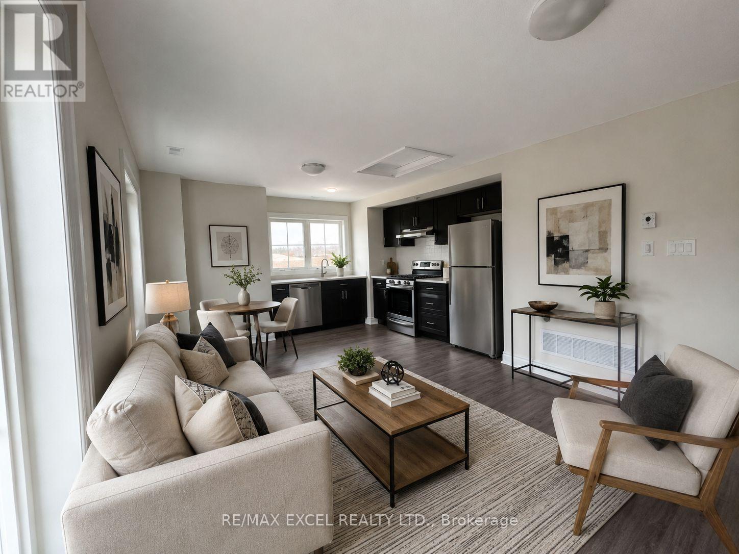 Coach House - 41 John Rolph Street, Markham, Ontario  L6B 0A8 - Photo 2 - N13540086