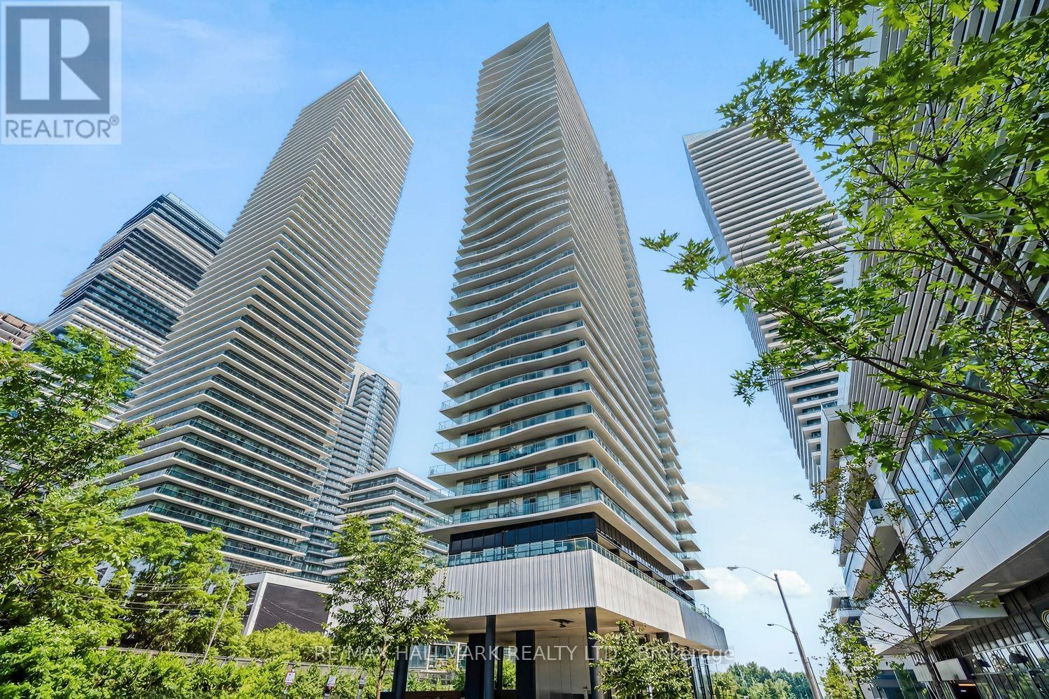701 - 33 SHORE BREEZE DRIVE, Toronto (Mimico)