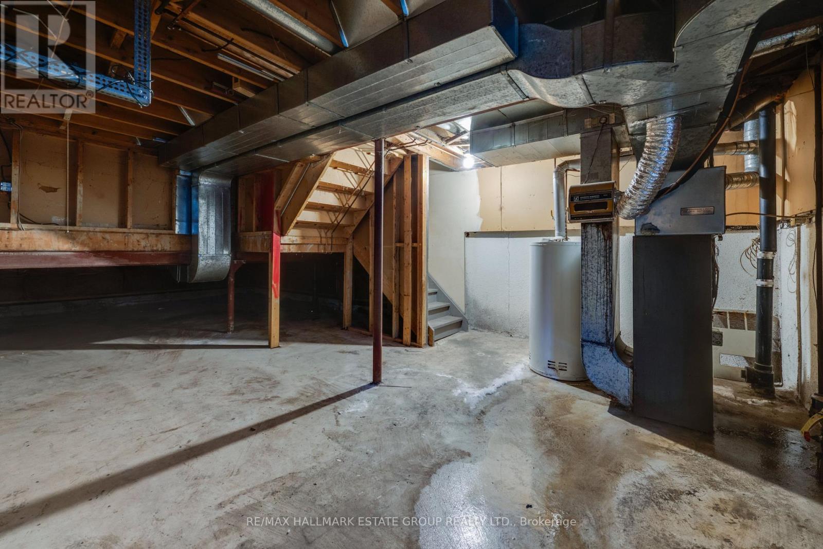 11 Pumfrey Crescent, Toronto, Ontario  M9V 4L5 - Photo 39 - W13542950