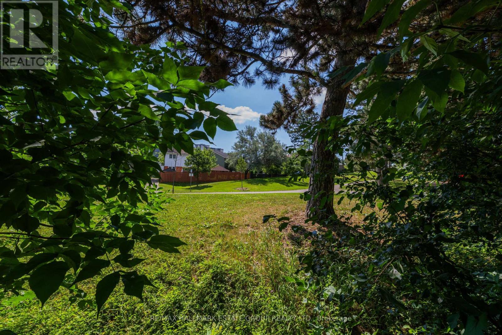 11 Pumfrey Crescent, Toronto, Ontario  M9V 4L5 - Photo 45 - W13542950