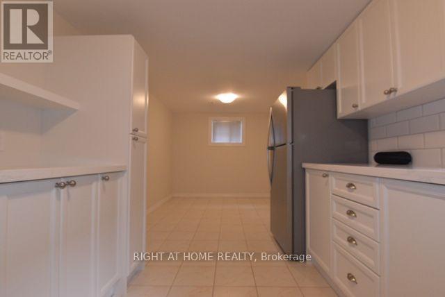 Bsmt - 9 Elnathan Crescent, Toronto, Ontario  M9L 2G2 - Photo 7 - W13543098