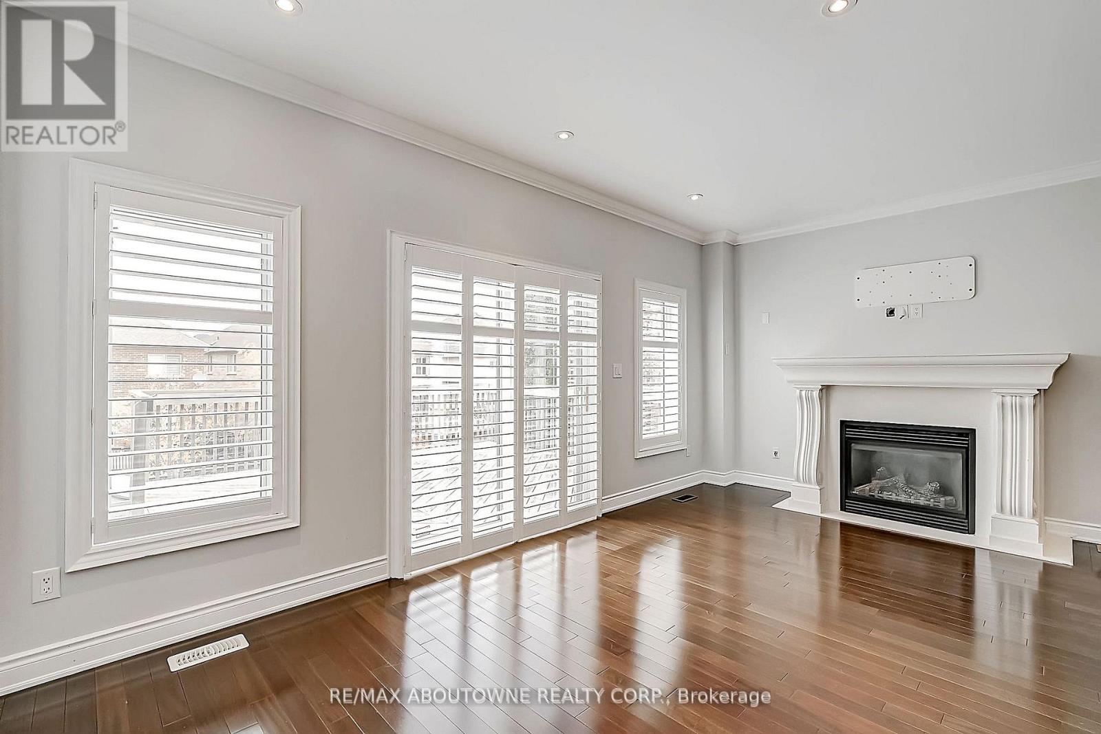 2415 Presquile Drive, Oakville, Ontario  L6H 0A7 - Photo 14 - W13543130