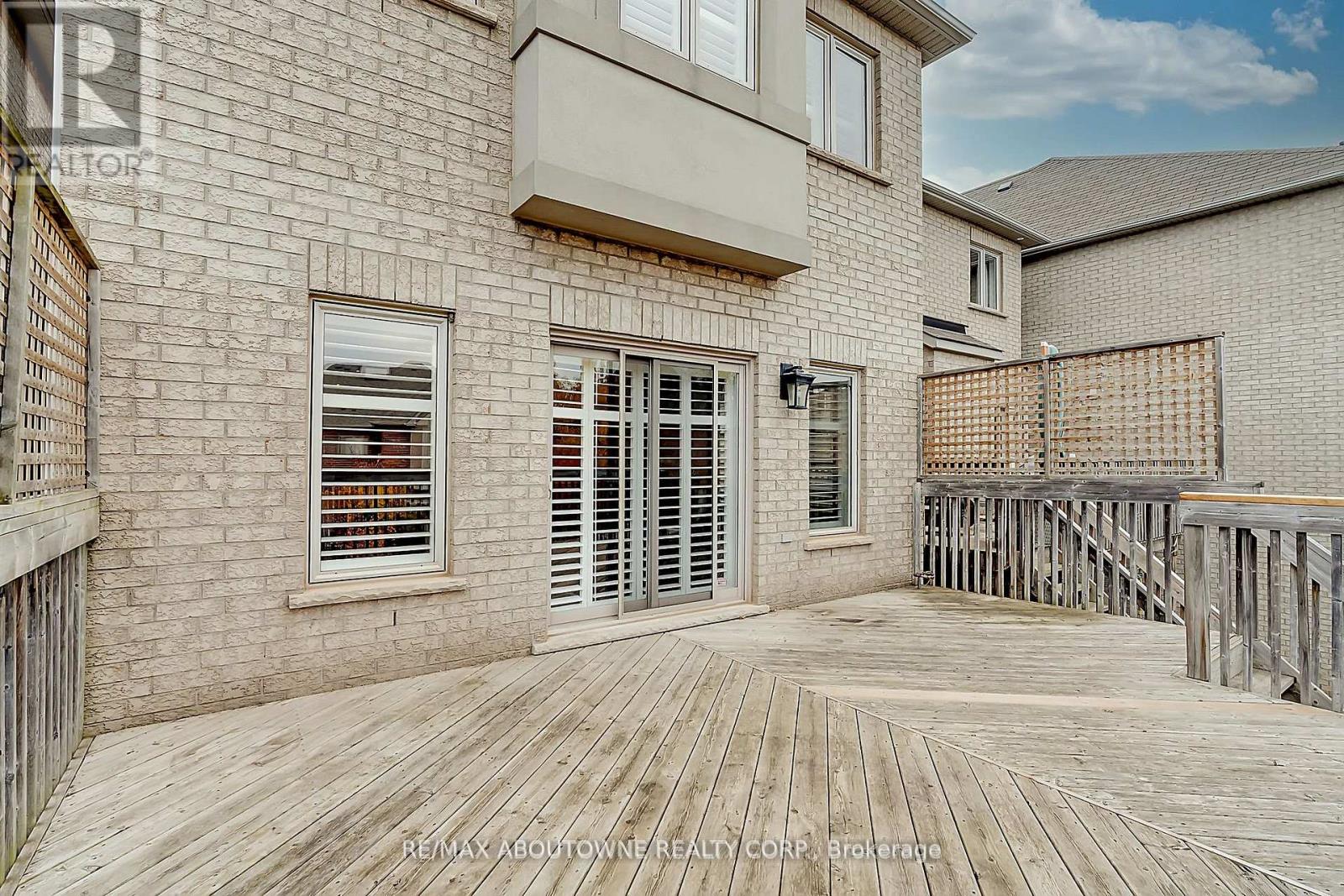 2415 Presquile Drive, Oakville, Ontario  L6H 0A7 - Photo 35 - W13543130