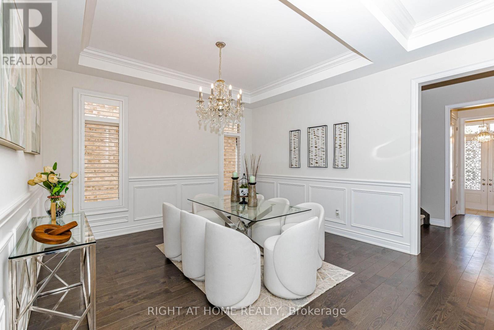 54 Threshing Mill Boulevard, Oakville, Ontario  L6H 0V6 - Photo 15 - W13543254