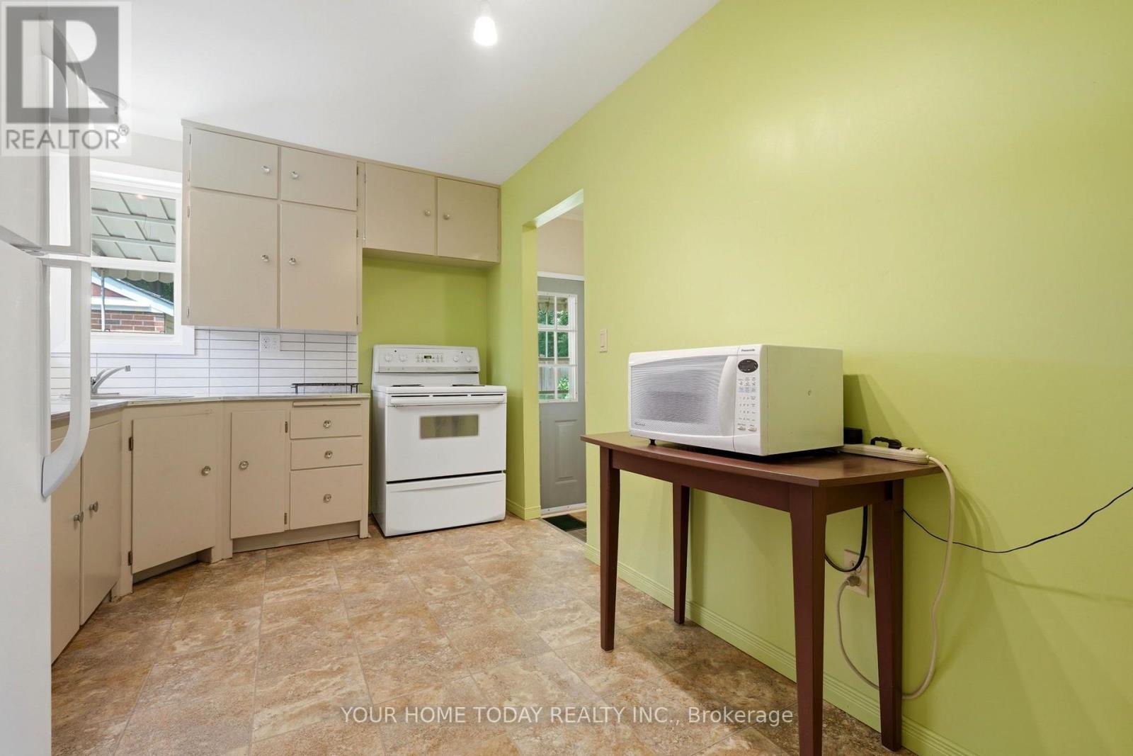 32 Dayfoot Drive, Halton Hills, Ontario  L7G 2L1 - Photo 11 - W13543276
