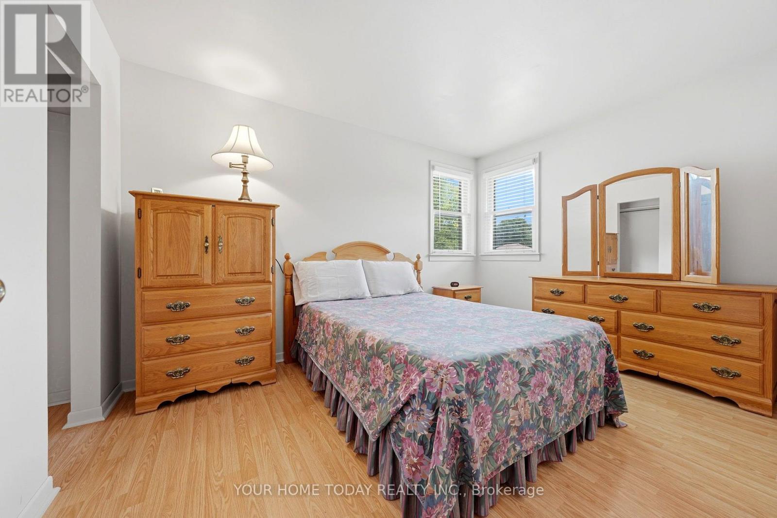 32 Dayfoot Drive, Halton Hills, Ontario  L7G 2L1 - Photo 12 - W13543276