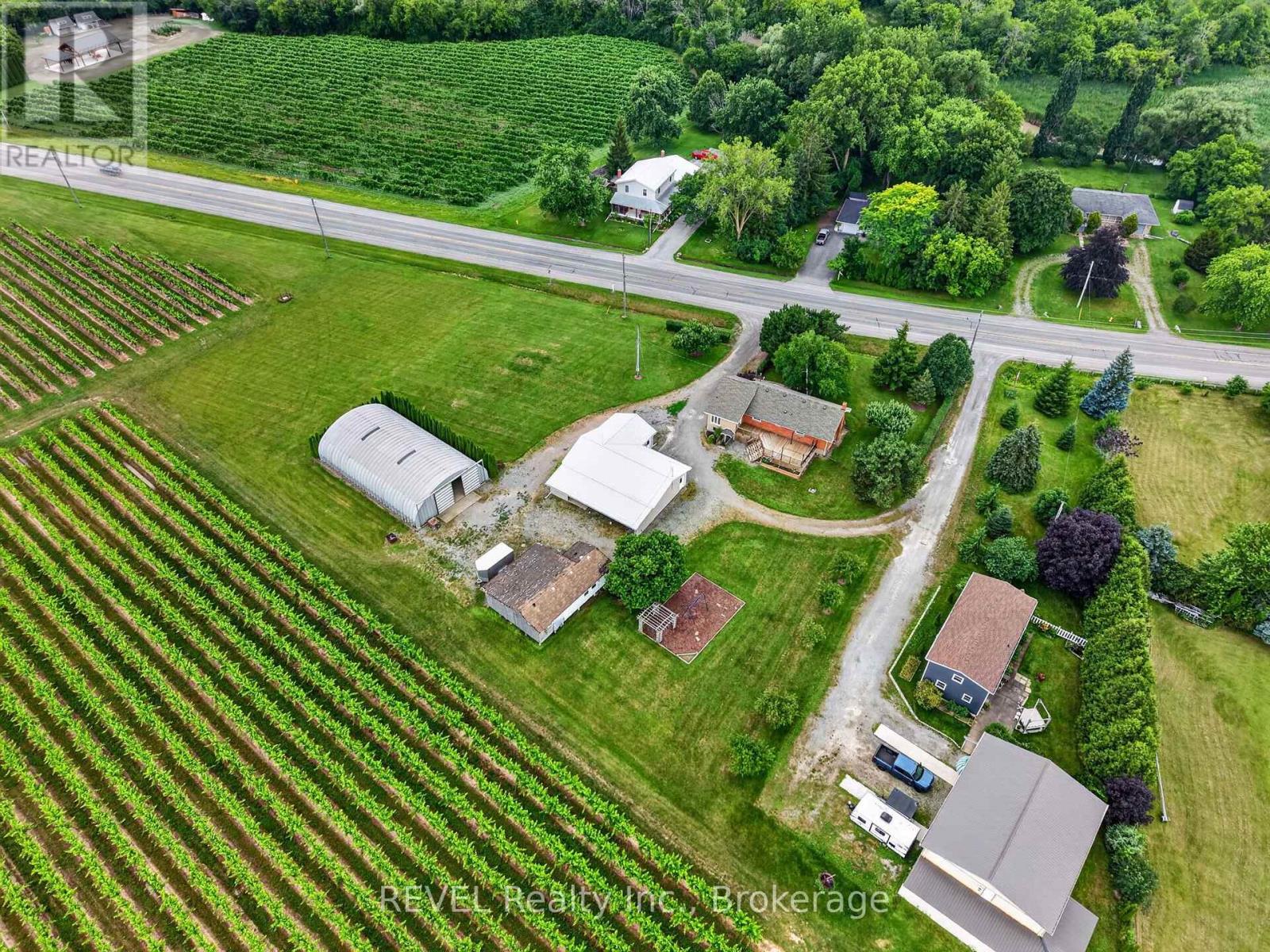 1249 FOUR MILE CREEK ROAD, Niagara-on-the-Lake, Ontario