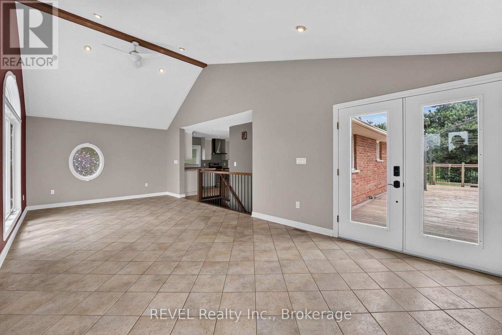 1249 Four Mile Creek Road, Niagara-On-The-Lake, Ontario  L0S 1J0 - Photo 16 - X13542392