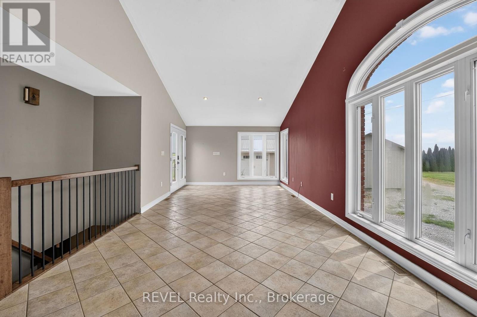 1249 Four Mile Creek Road, Niagara-On-The-Lake, Ontario  L0S 1J0 - Photo 14 - X13542392