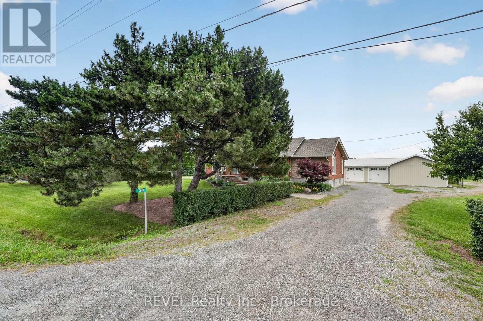 1249 Four Mile Creek Road, Niagara-On-The-Lake, Ontario  L0S 1J0 - Photo 4 - X13542392